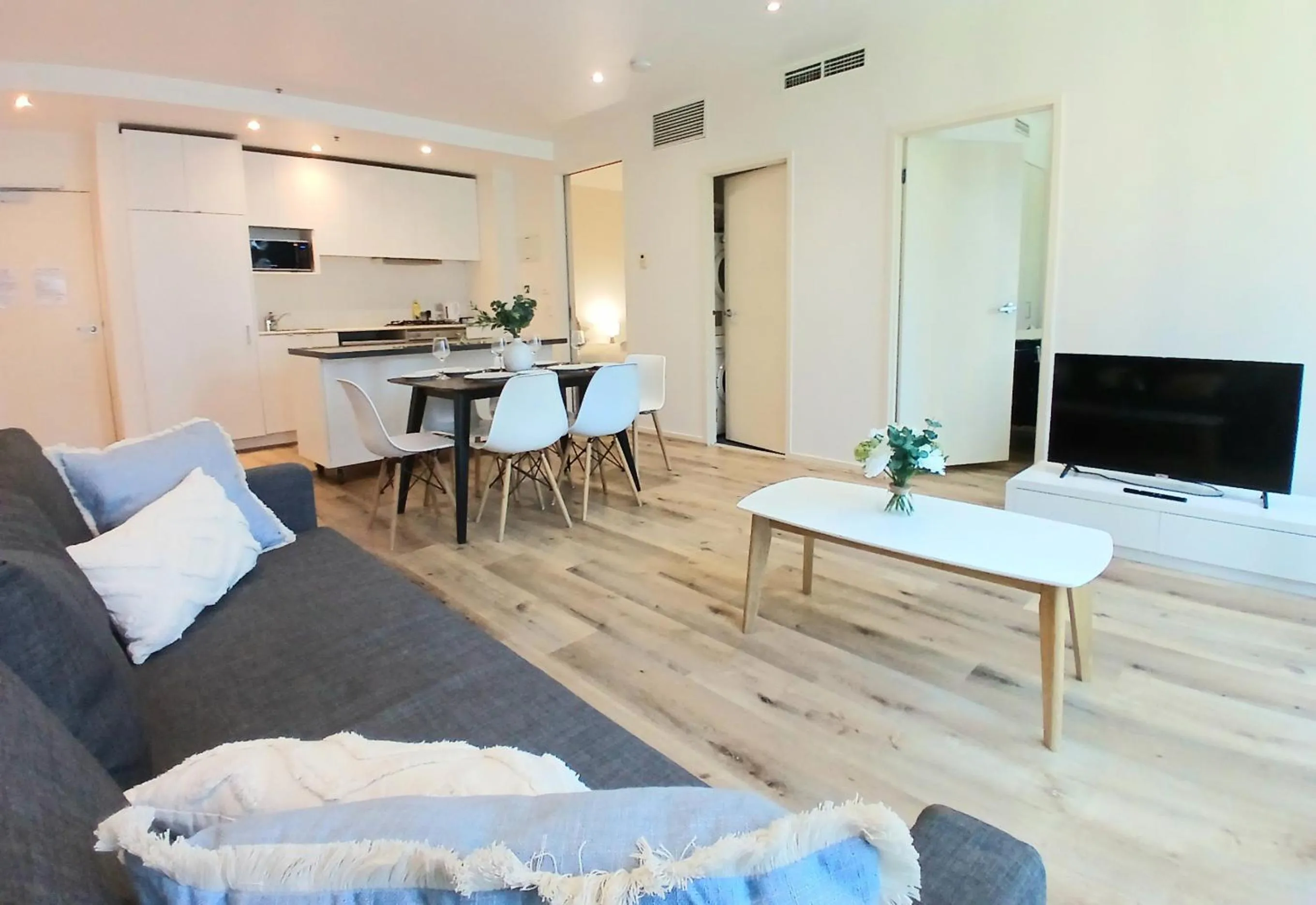 Readyset Apartments at Liberty