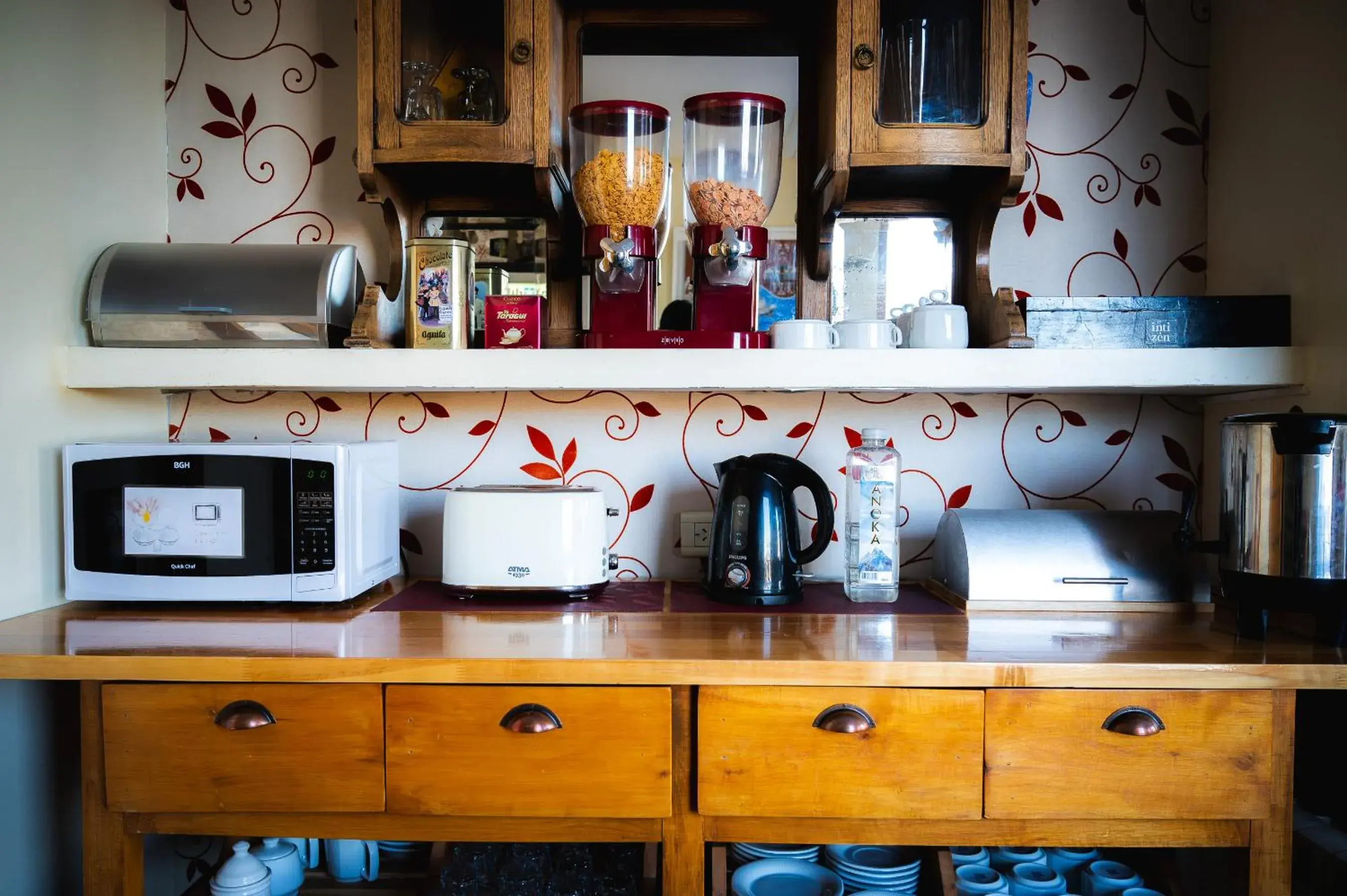 Buffet breakfast in Hosteria Foike Buffet breakfast in Hosteria Foike