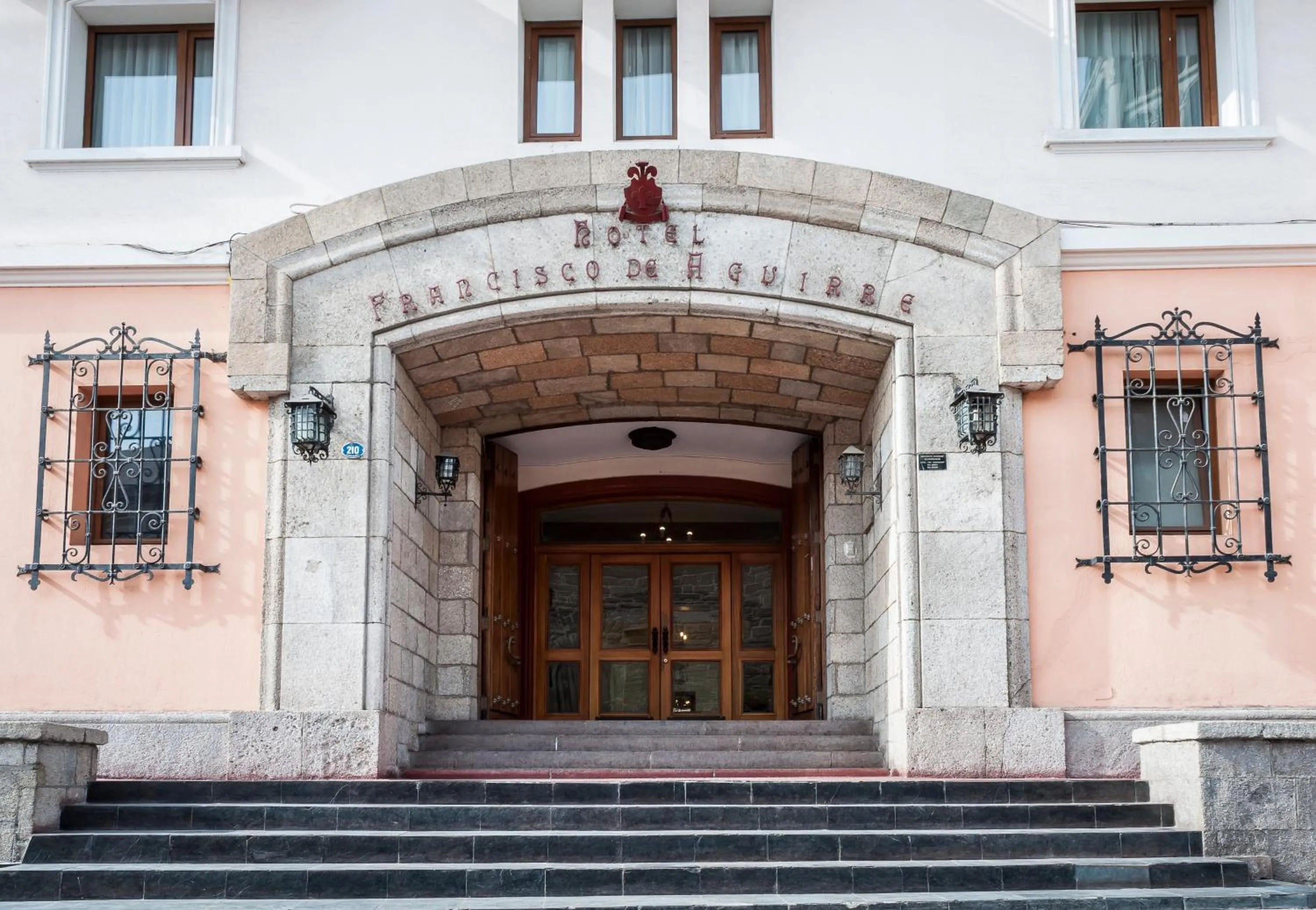 Facade/entrance in Hotel Francisco De Aguirre