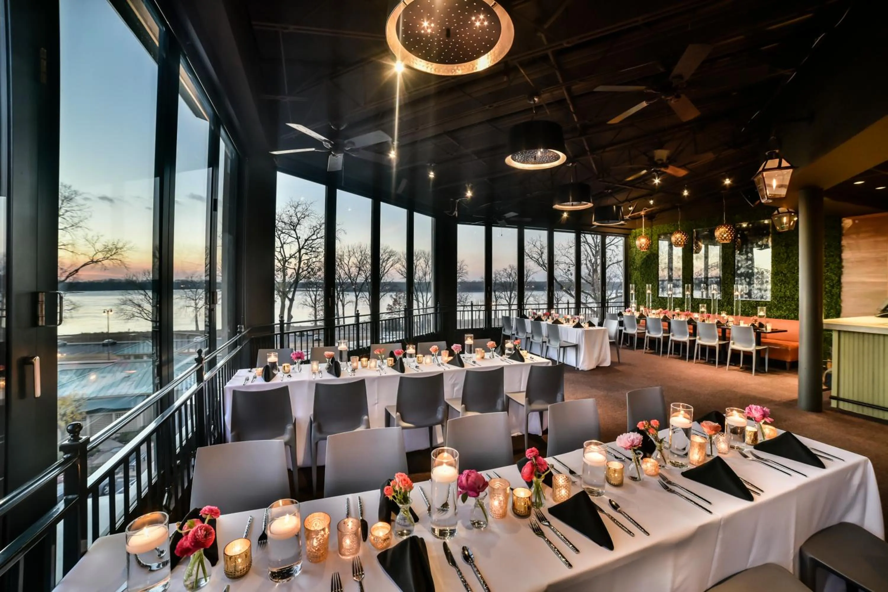 Restaurant/places to eat in River Inn of Harbor Town