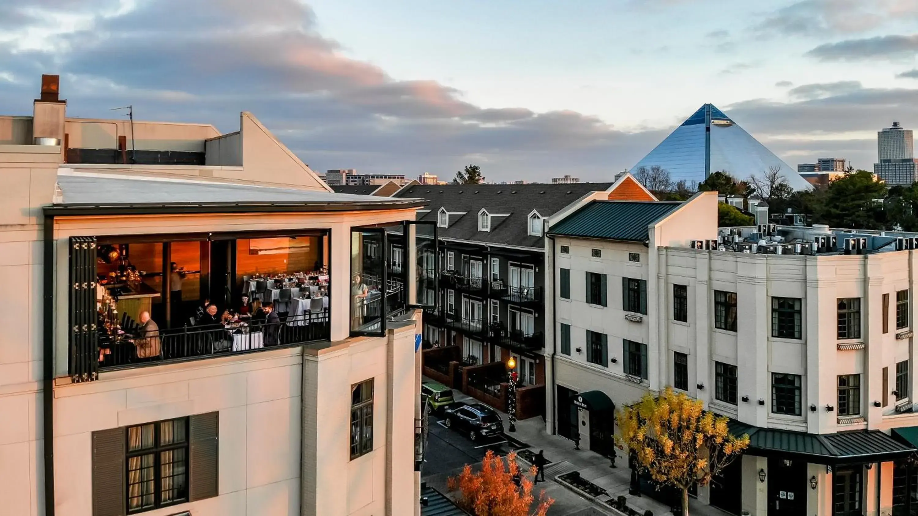 Restaurant/places to eat in River Inn of Harbor Town Restaurant/places to eat in River Inn of Harbor Town