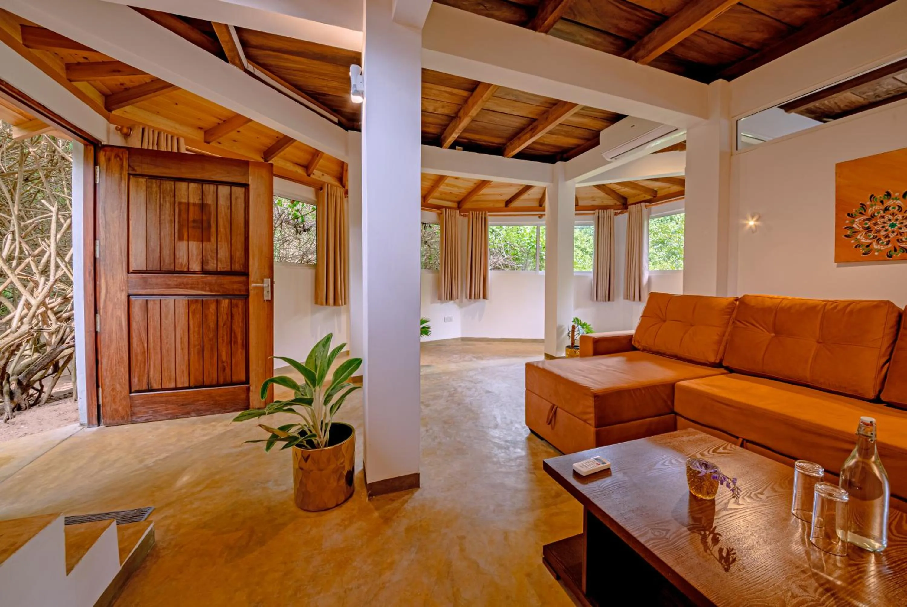 Living room in Jungle Beach Ahungalla