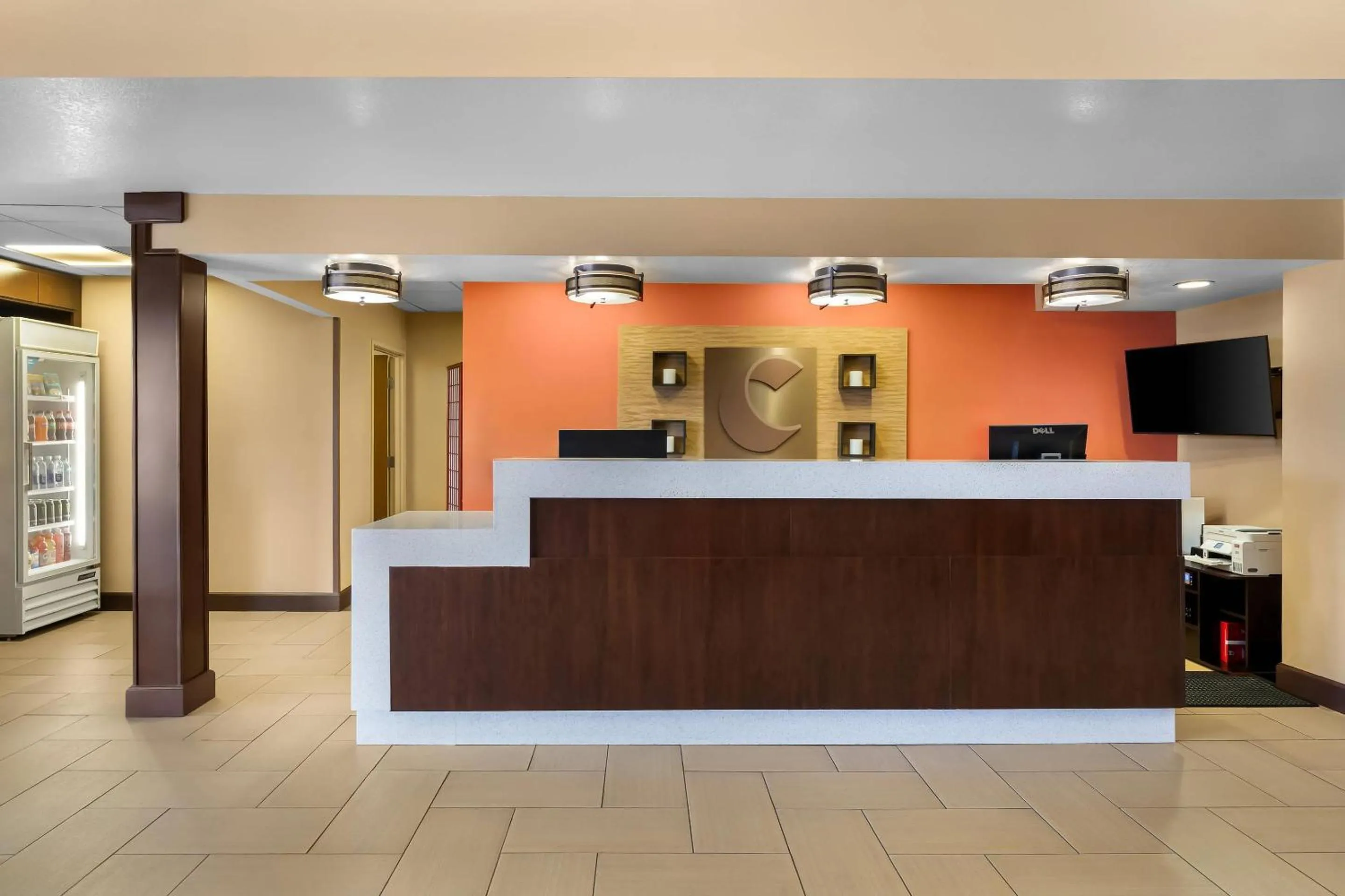 Lobby or reception in Comfort Suites
