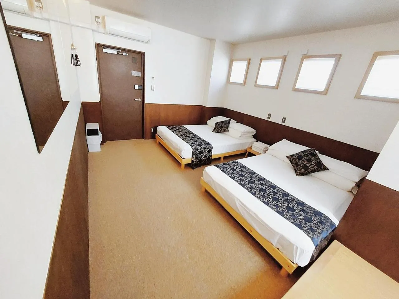 Bed in Poly Hostel 2 Namba