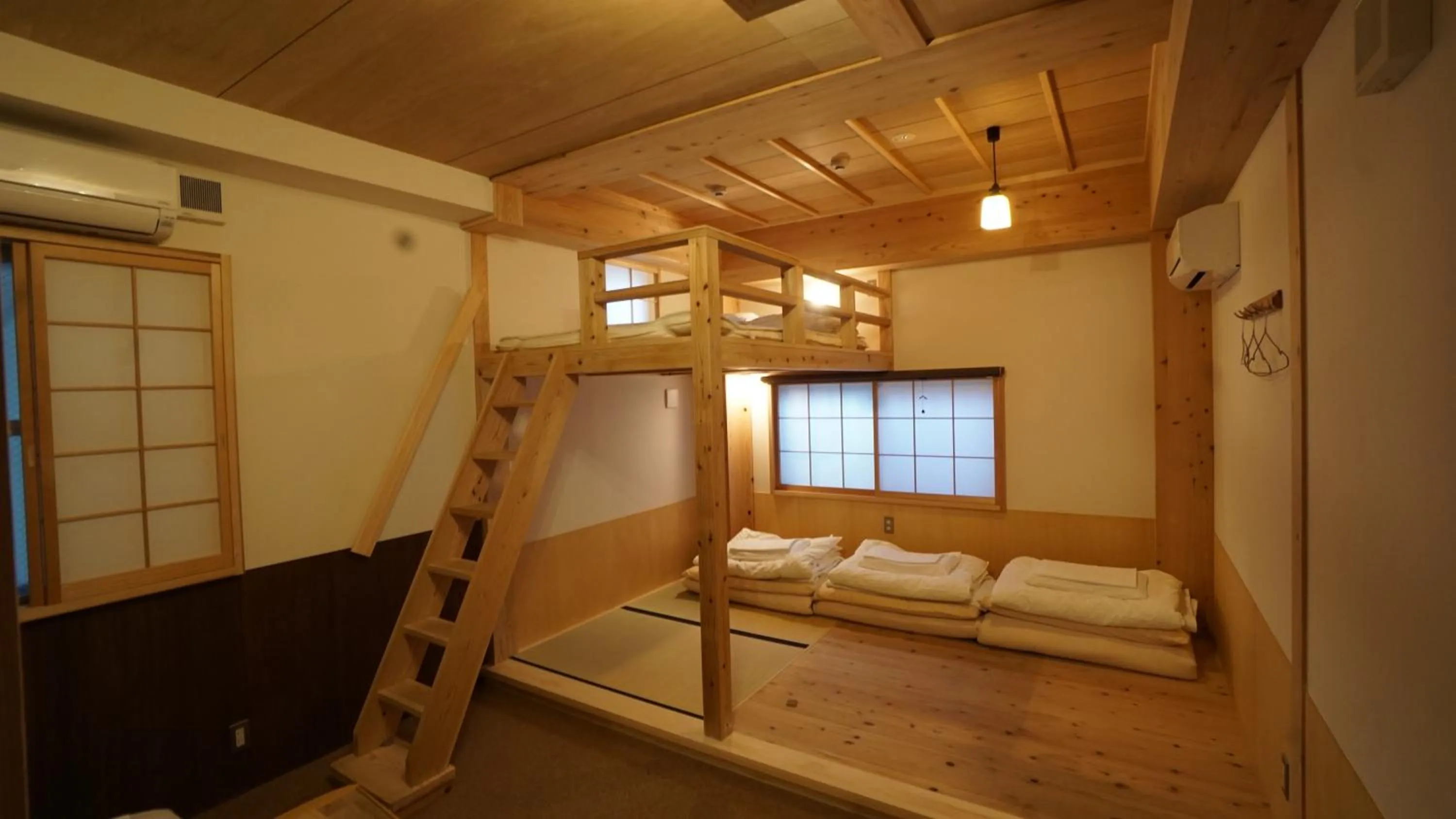 Photo of the whole room in Poly Hostel 2 Namba