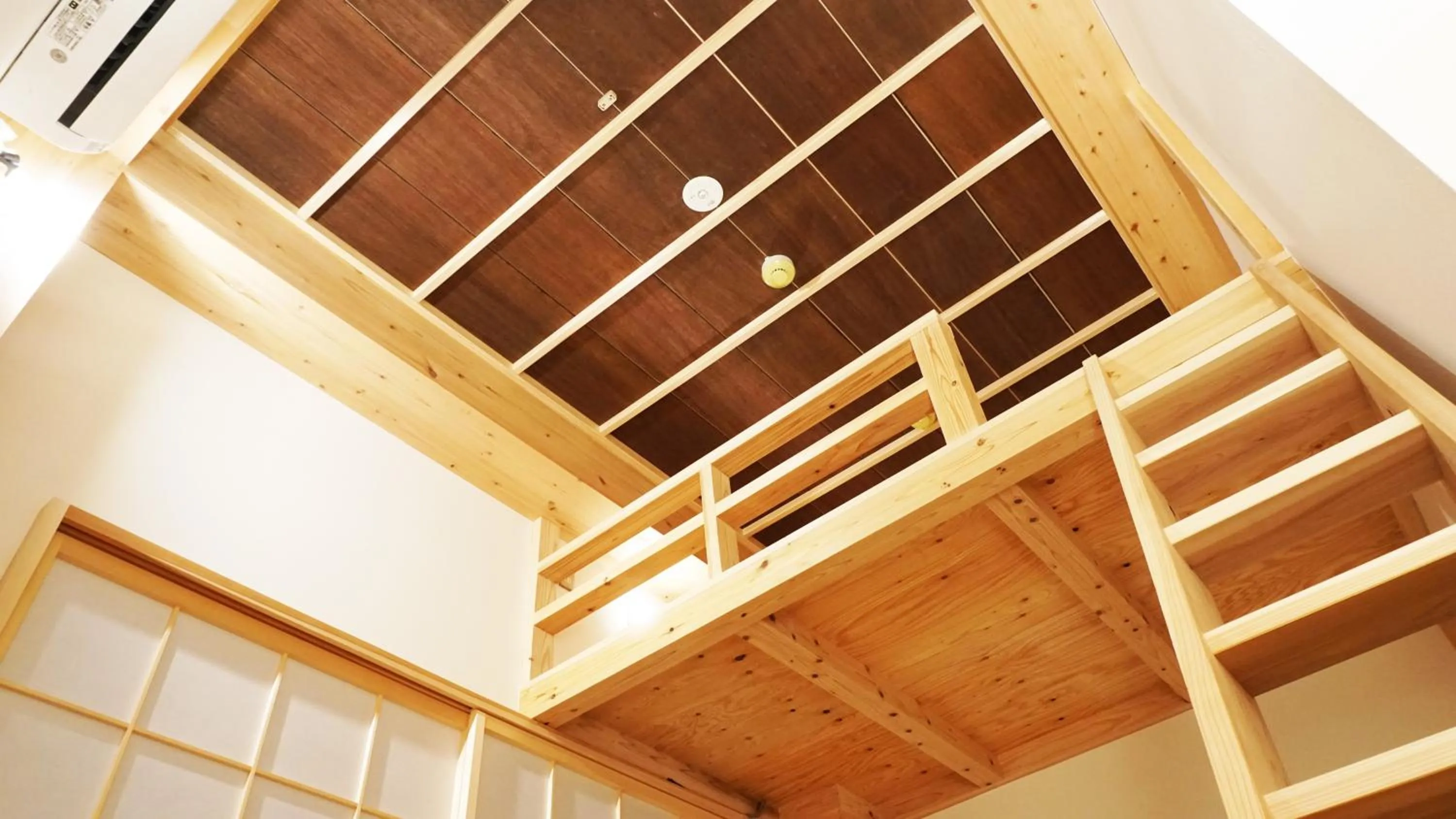 Bed in Poly Hostel 2 Namba