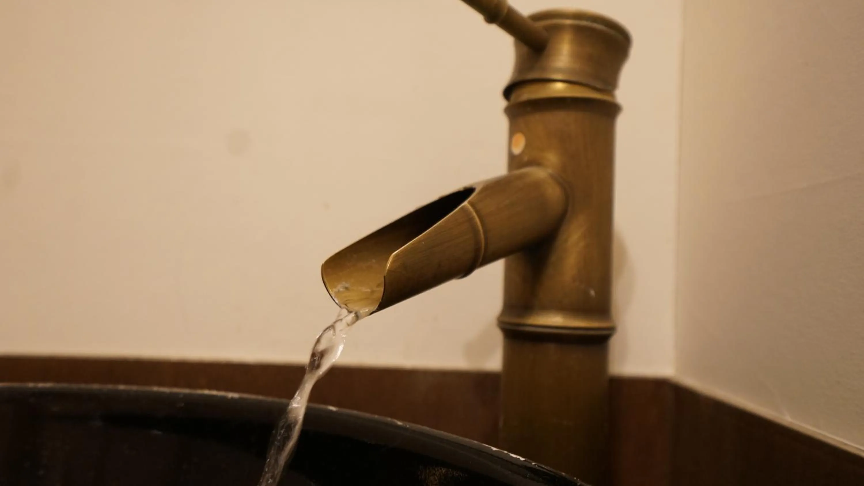 Toilet in Poly Hostel 2 Namba