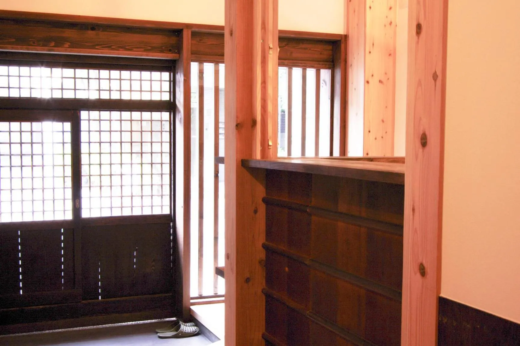 Communal lounge/ TV room in Poly Hostel 2 Namba