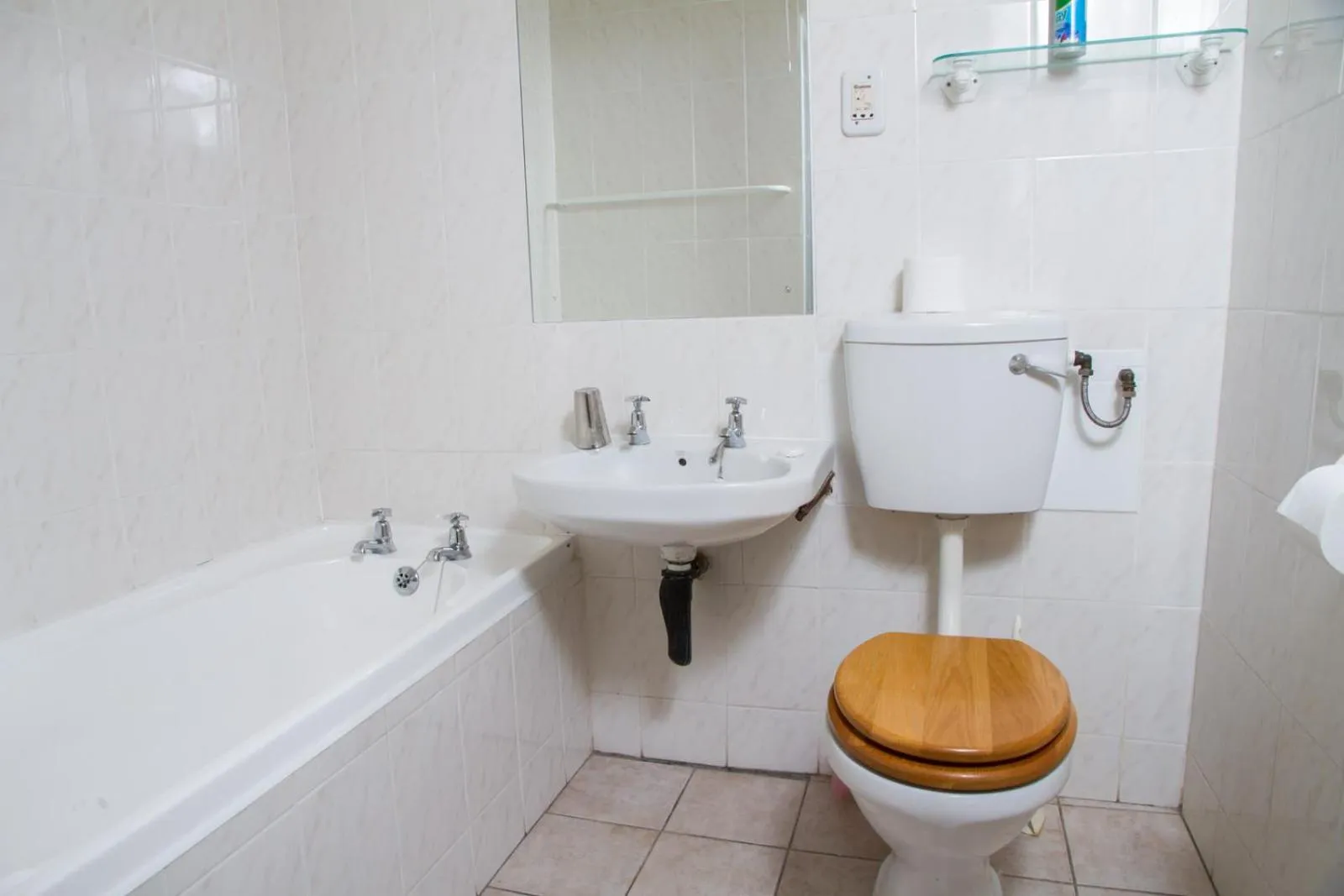 Bathroom in Howards End Manor B&B