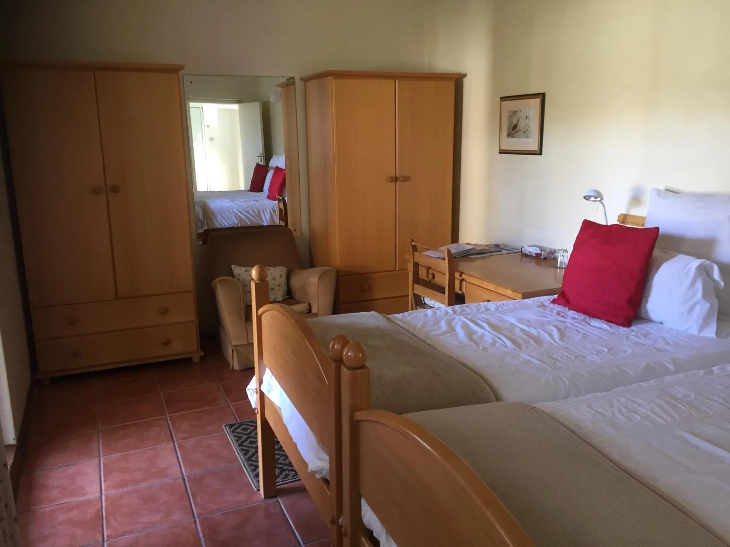 Bedroom, Bed in Howards End Manor B&B