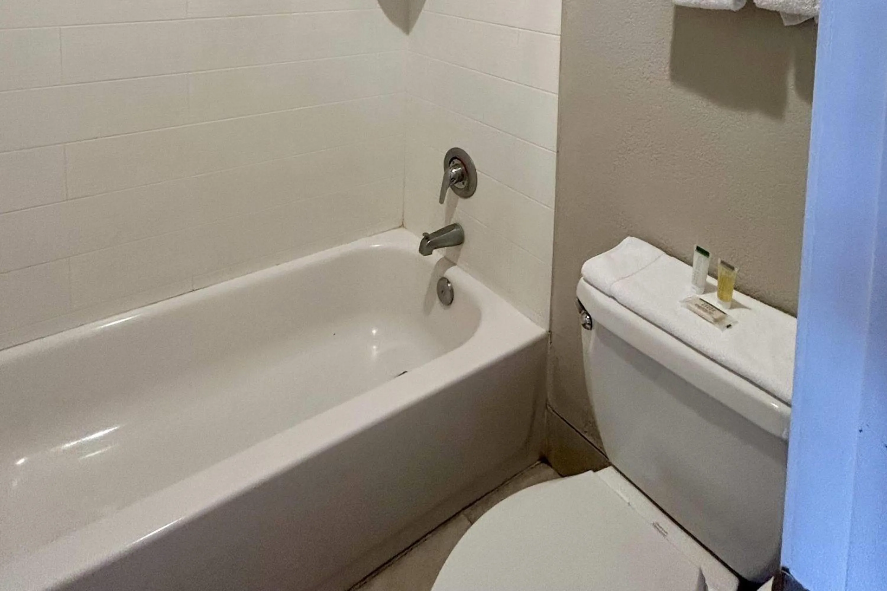 Photo of the whole room in Days Inn by Wyndham Kingman West