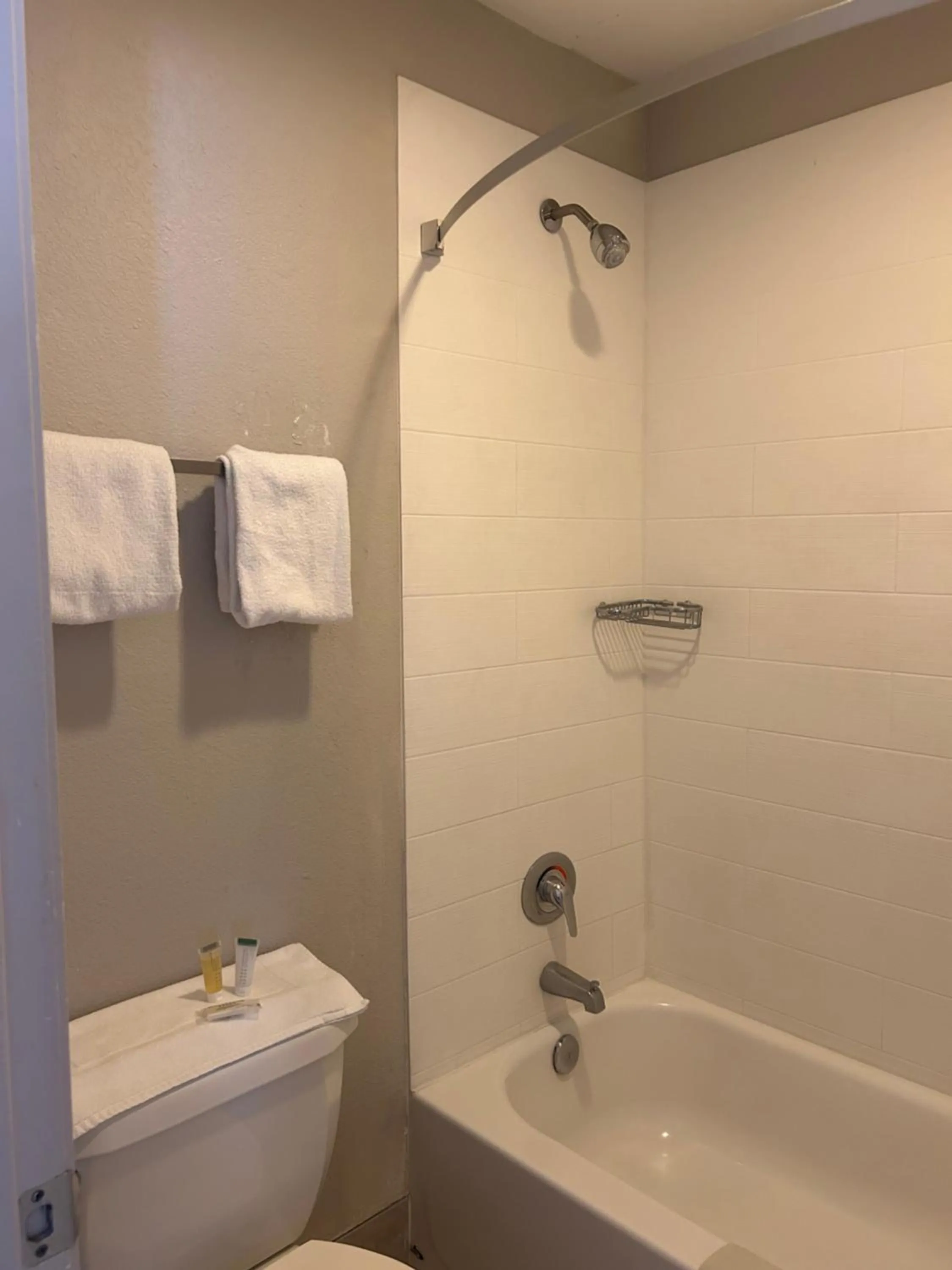 Days Inn by Wyndham Kingman West