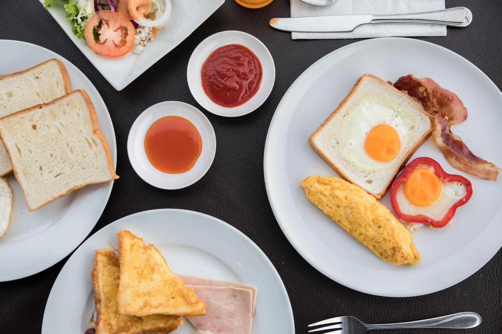 Breakfast in Baiyoke Suite Hotel