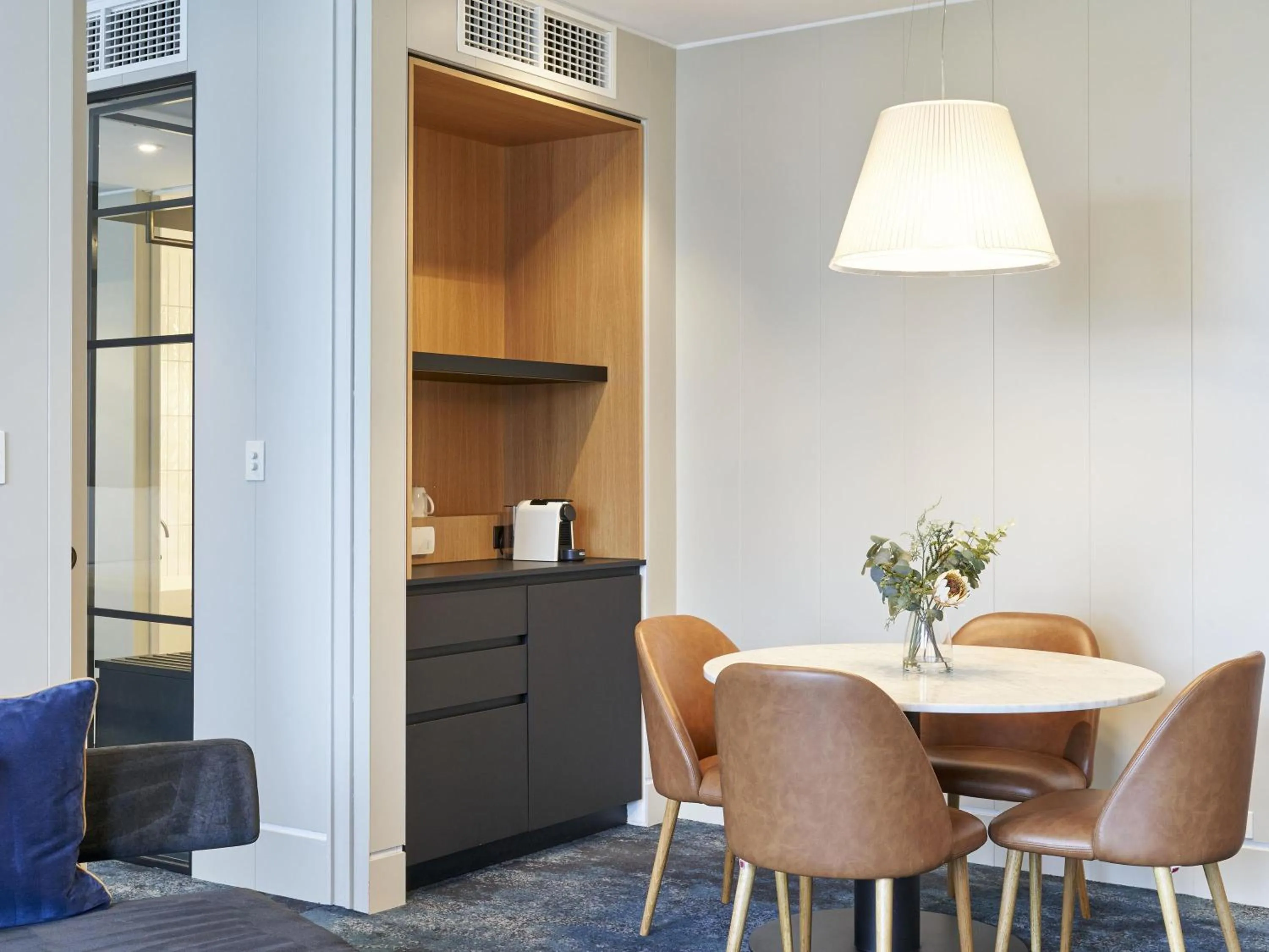 Bedroom in Pullman Adelaide