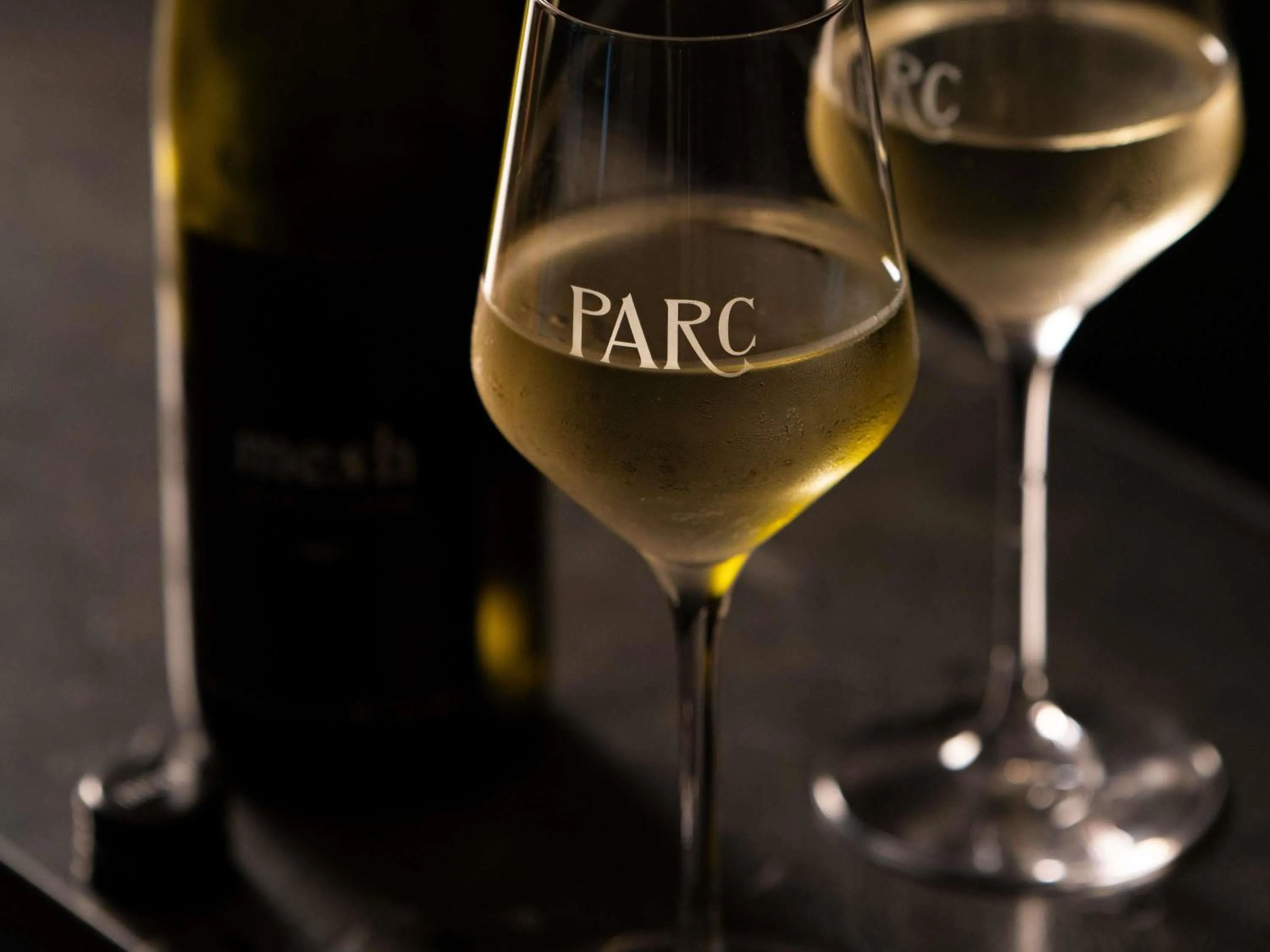 Lounge or bar in Pullman Adelaide