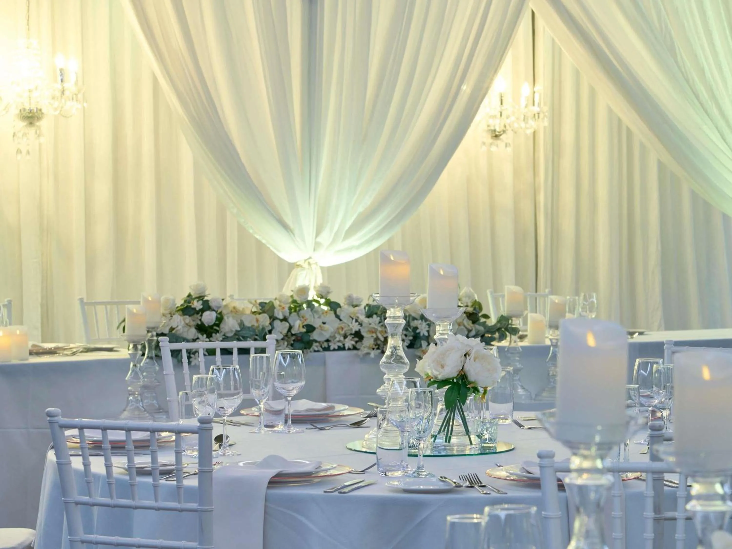 wedding in Pullman Adelaide