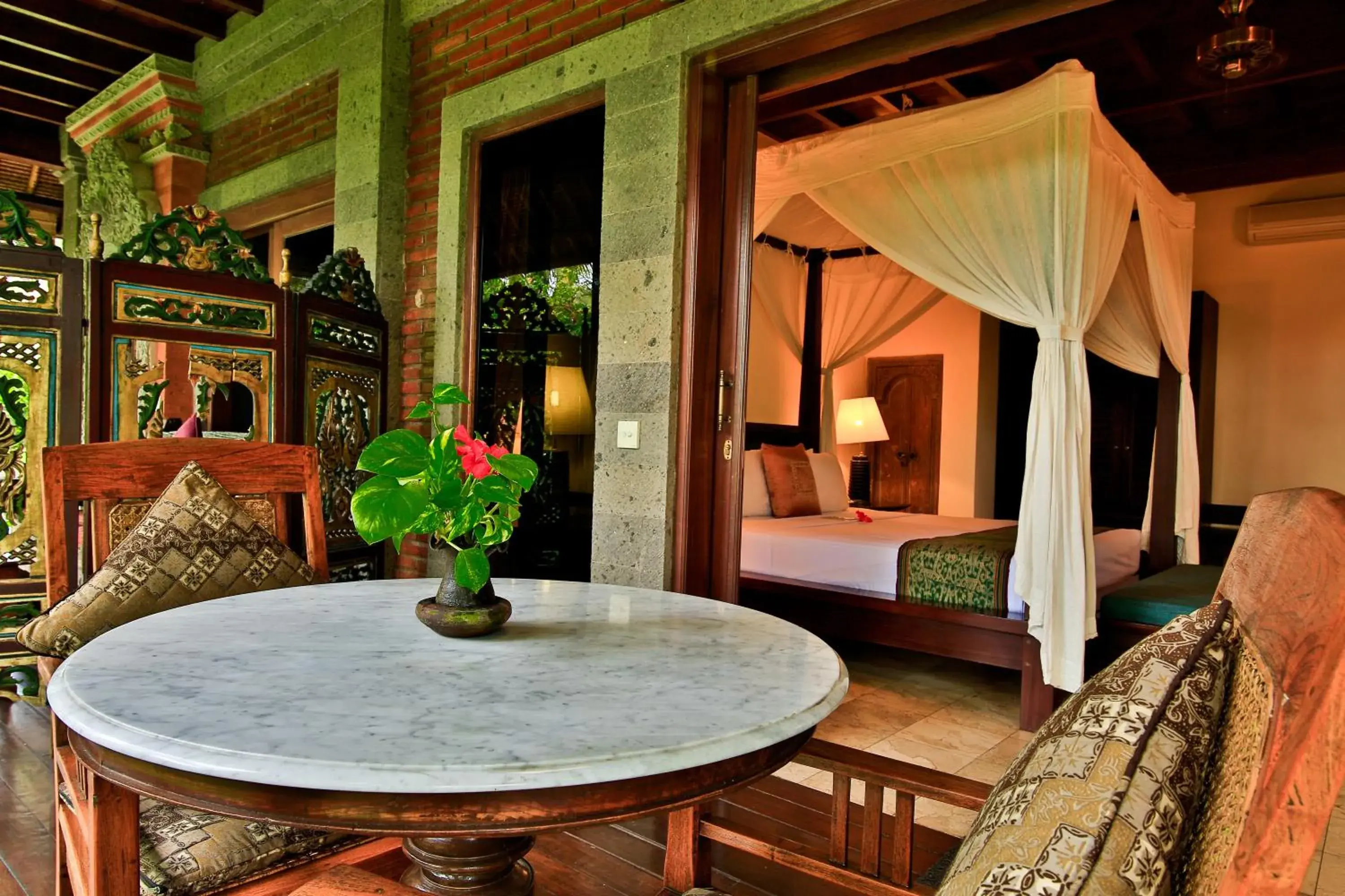Balcony/Terrace, Bed in Ananda Ubud Resort