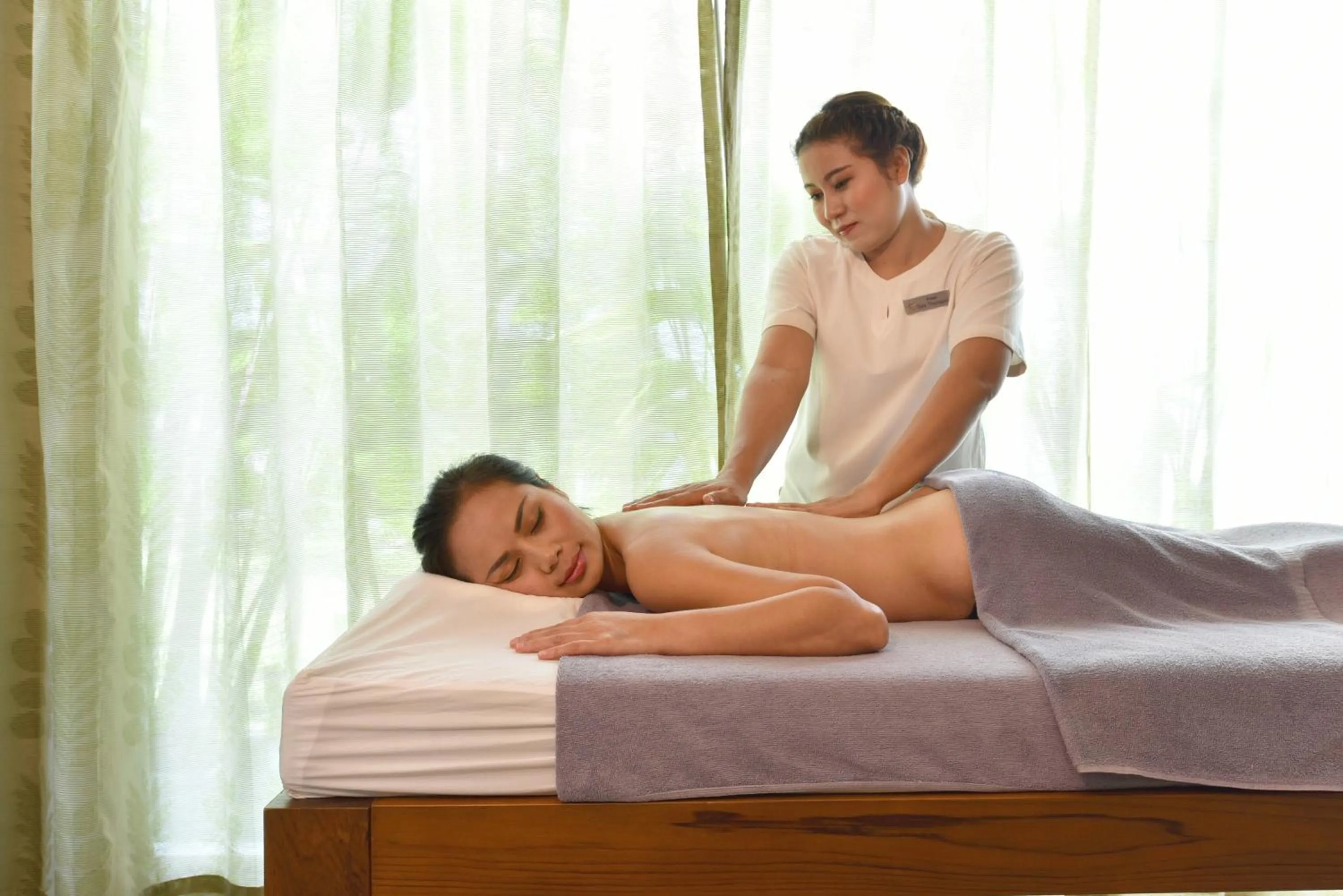 Massage in Holiday Inn Resort Phuket Surin Beach, an IHG Hotel