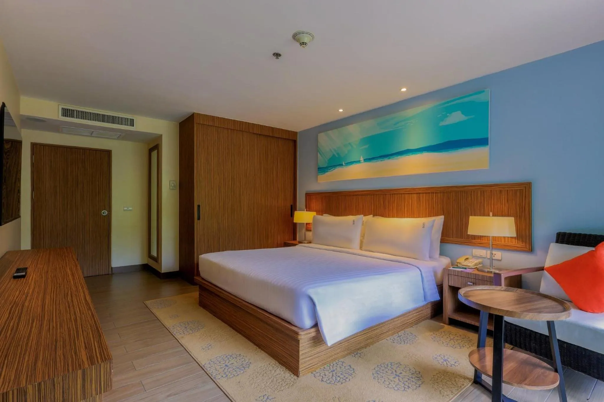Photo of the whole room, Bed in Holiday Inn Resort Phuket Surin Beach by IHG