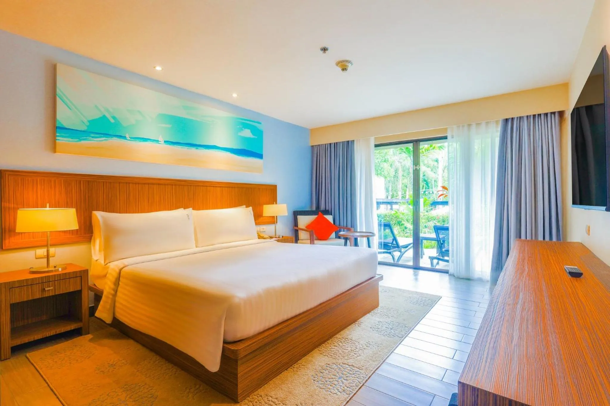 Photo of the whole room, Bed in Holiday Inn Resort Phuket Surin Beach, an IHG Hotel