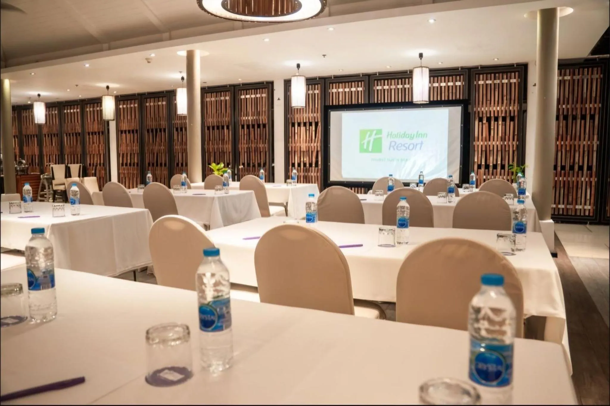 Meeting/conference room in Holiday Inn Resort Phuket Surin Beach, an IHG Hotel