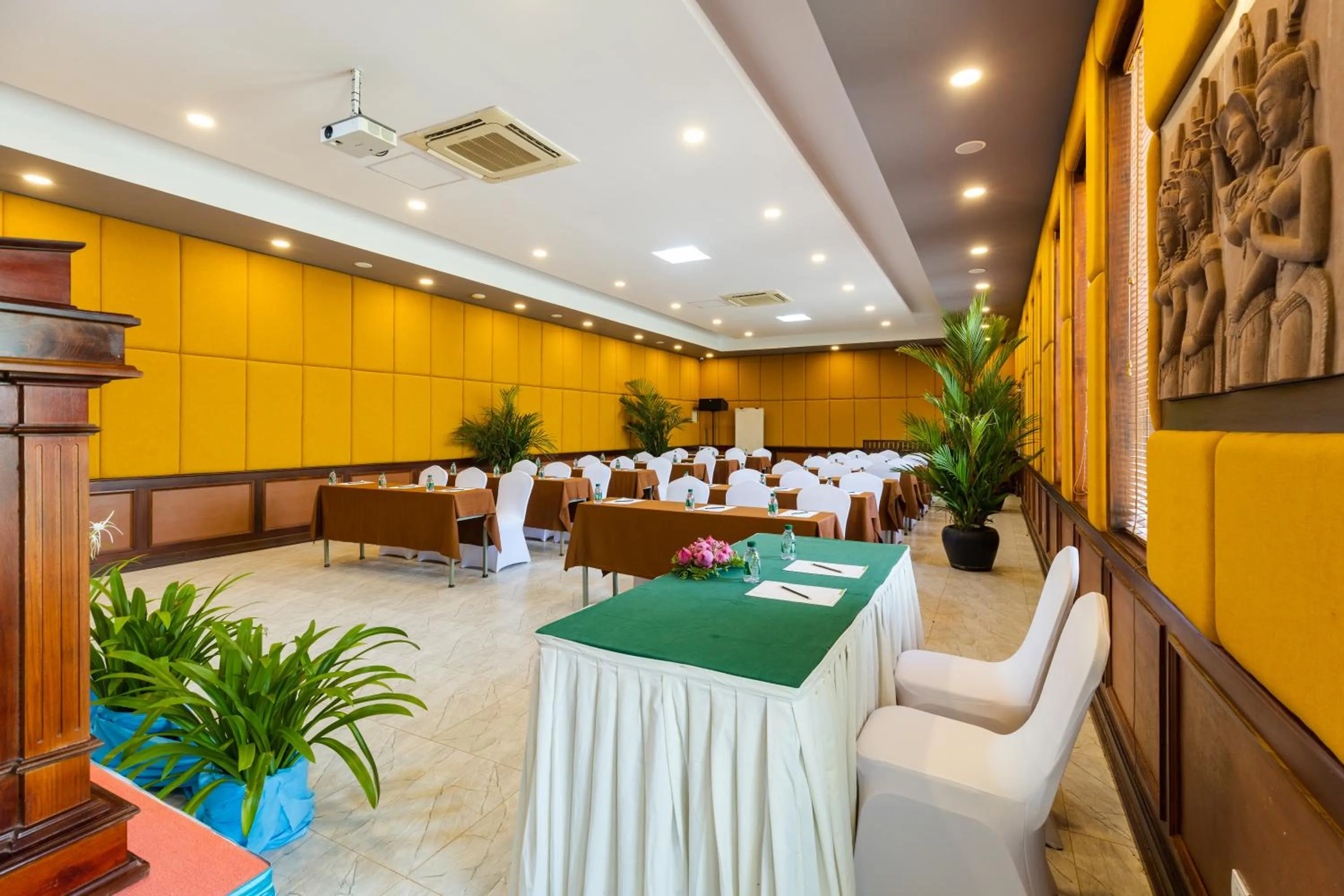 Meeting/conference room in Green Amazon Residence