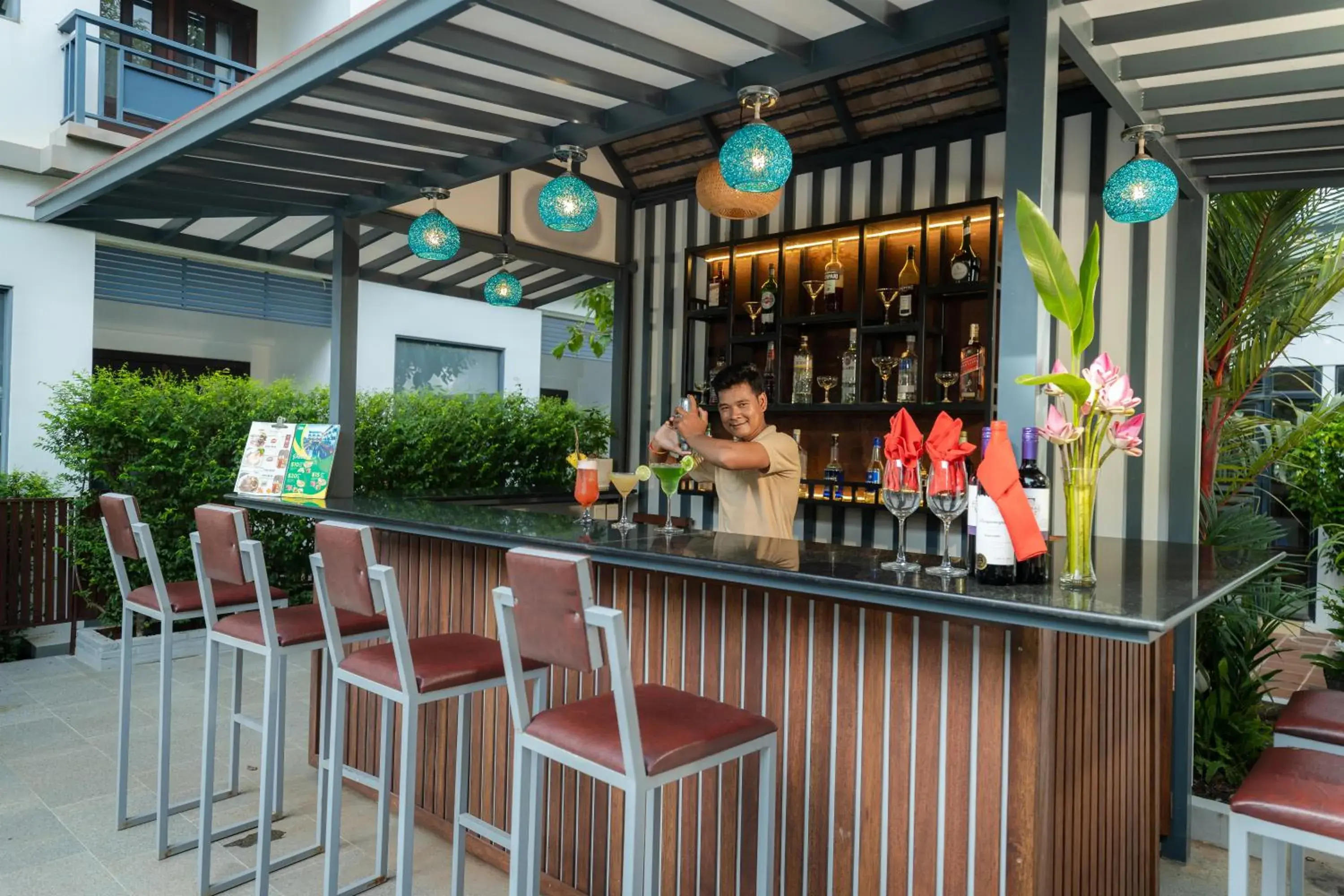 Lounge or bar in Green Amazon Residence Lounge or bar in Green Amazon Residence