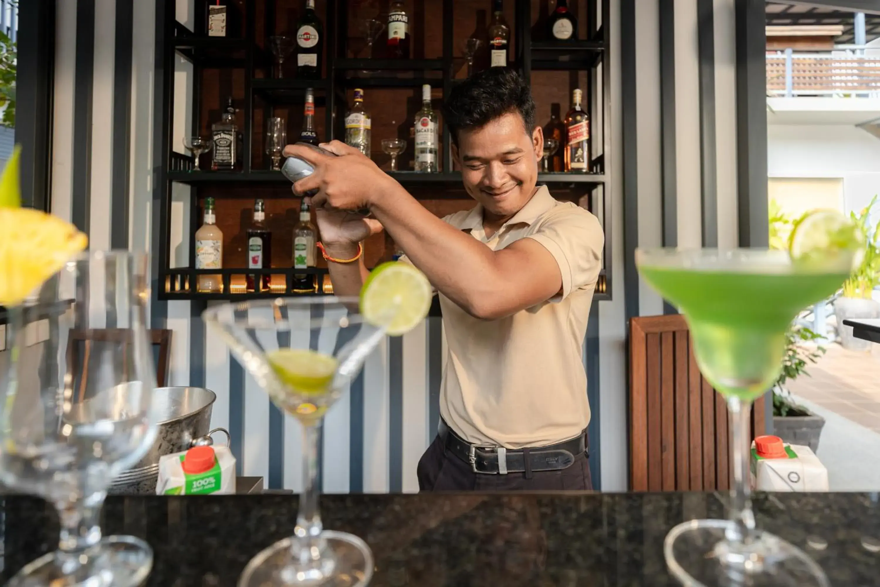 Lounge or bar in Green Amazon Residence Lounge or bar in Green Amazon Residence