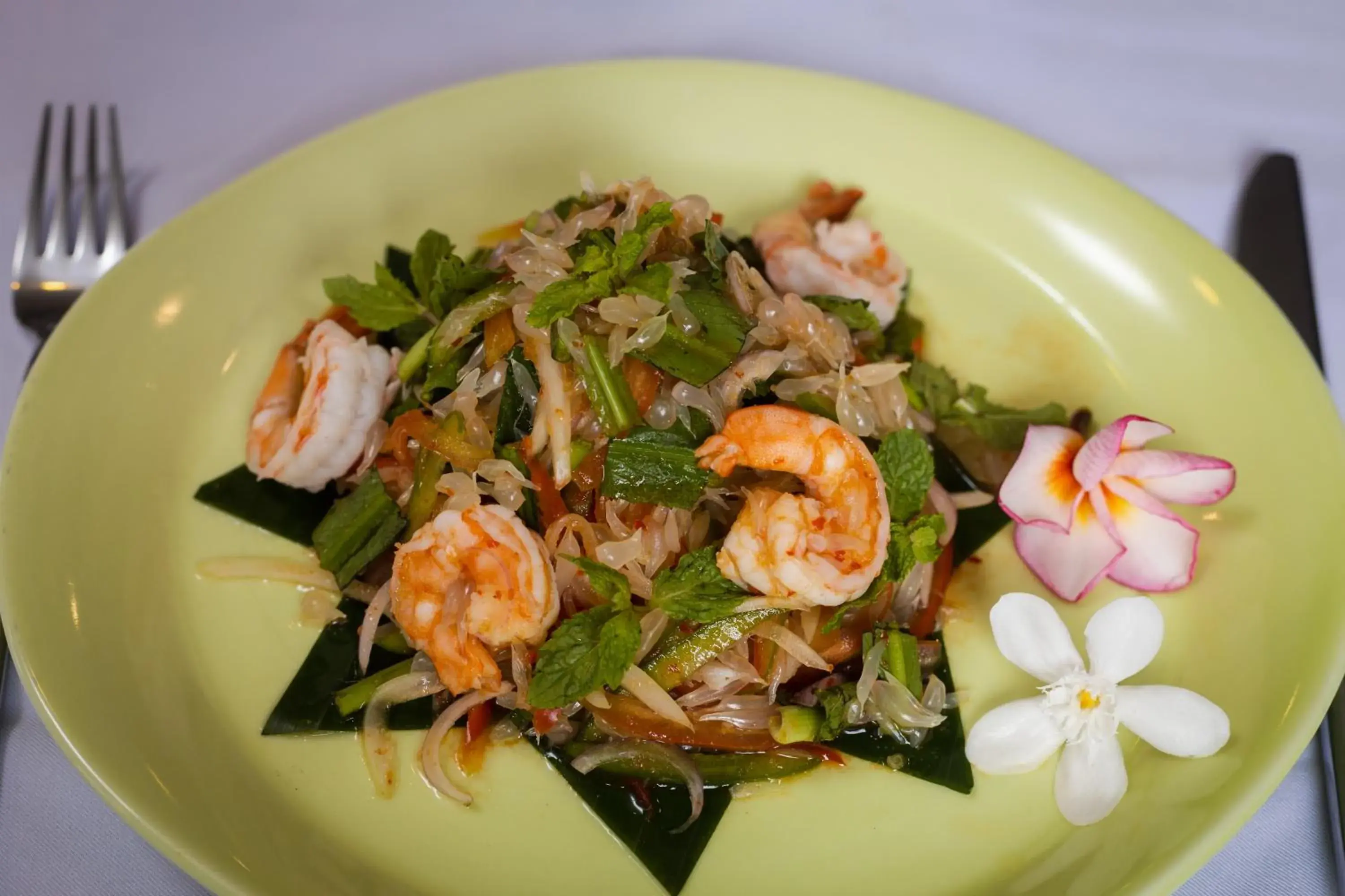 Restaurant/places to eat in Green Amazon Residence Restaurant/places to eat in Green Amazon Residence