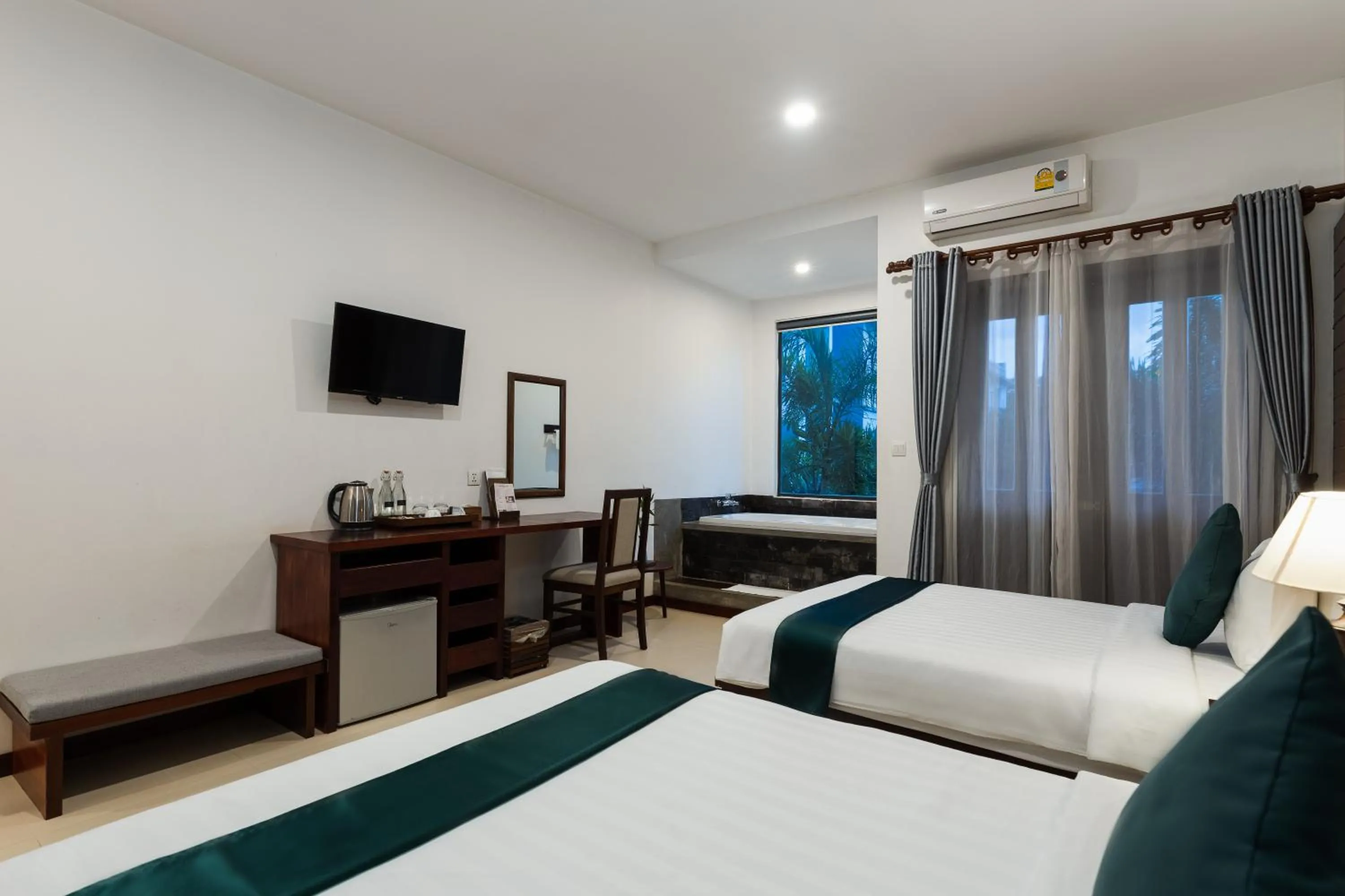 Bedroom, Bed in Green Amazon Residence