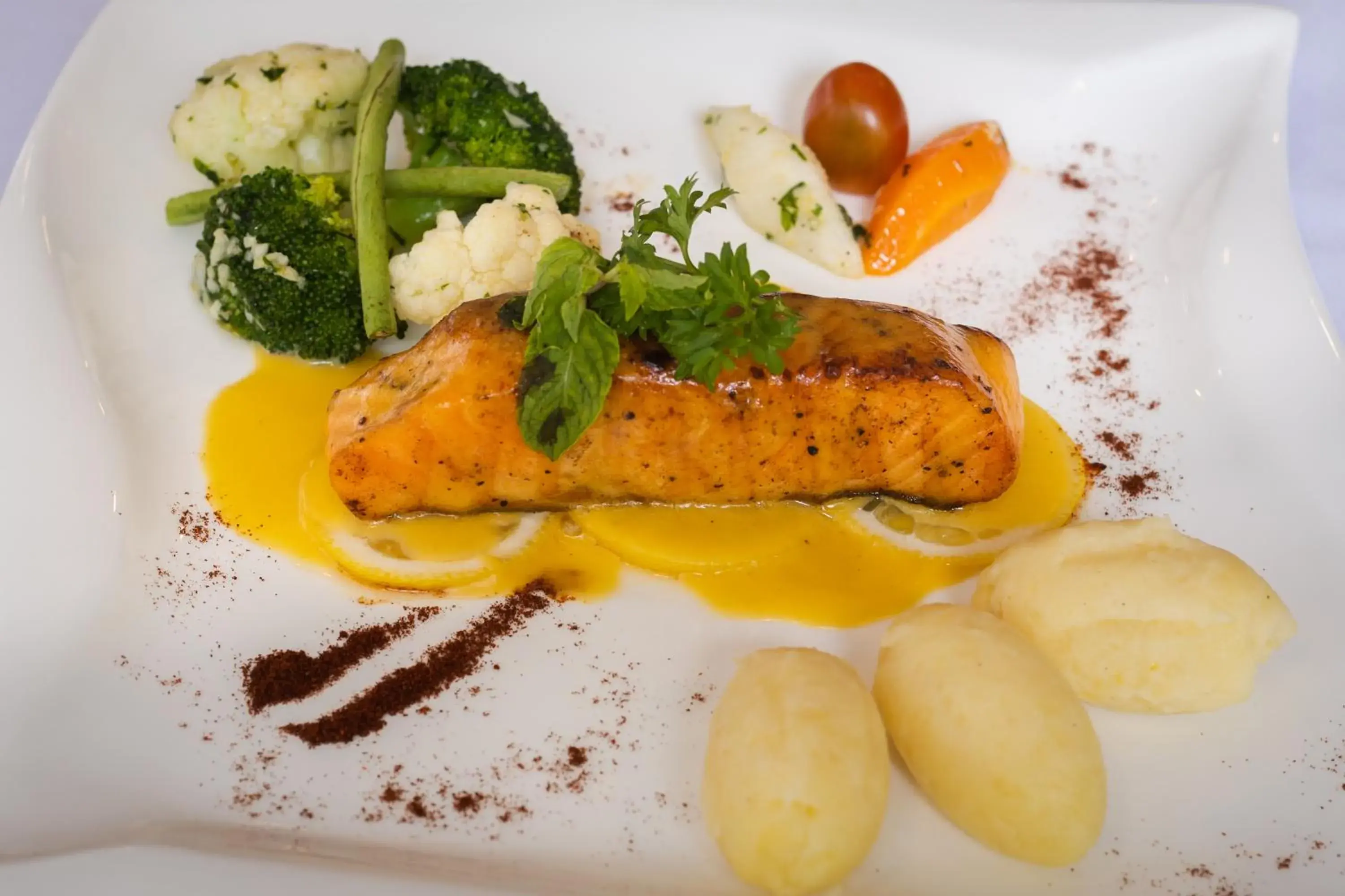 Food and drinks in Green Amazon Residence Food and drinks in Green Amazon Residence