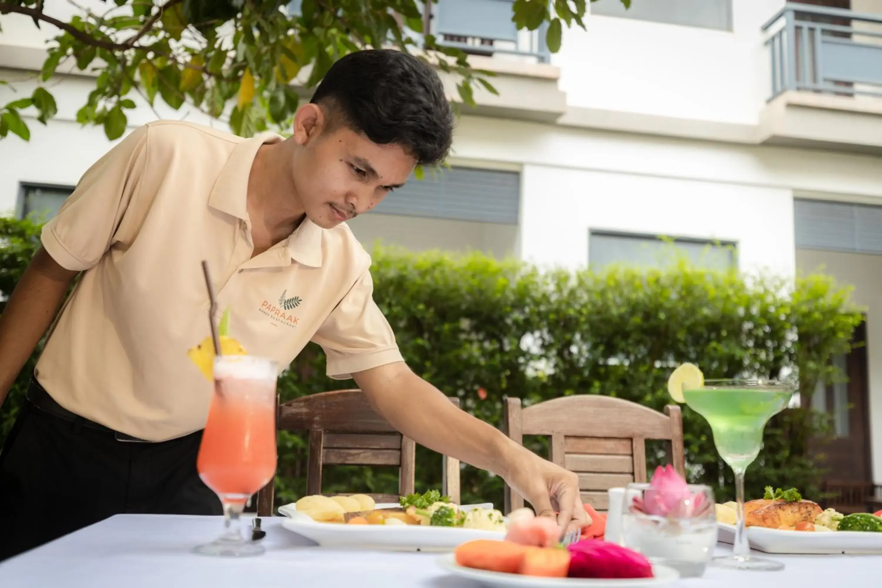 Restaurant/places to eat in Green Amazon Residence Restaurant/places to eat in Green Amazon Residence