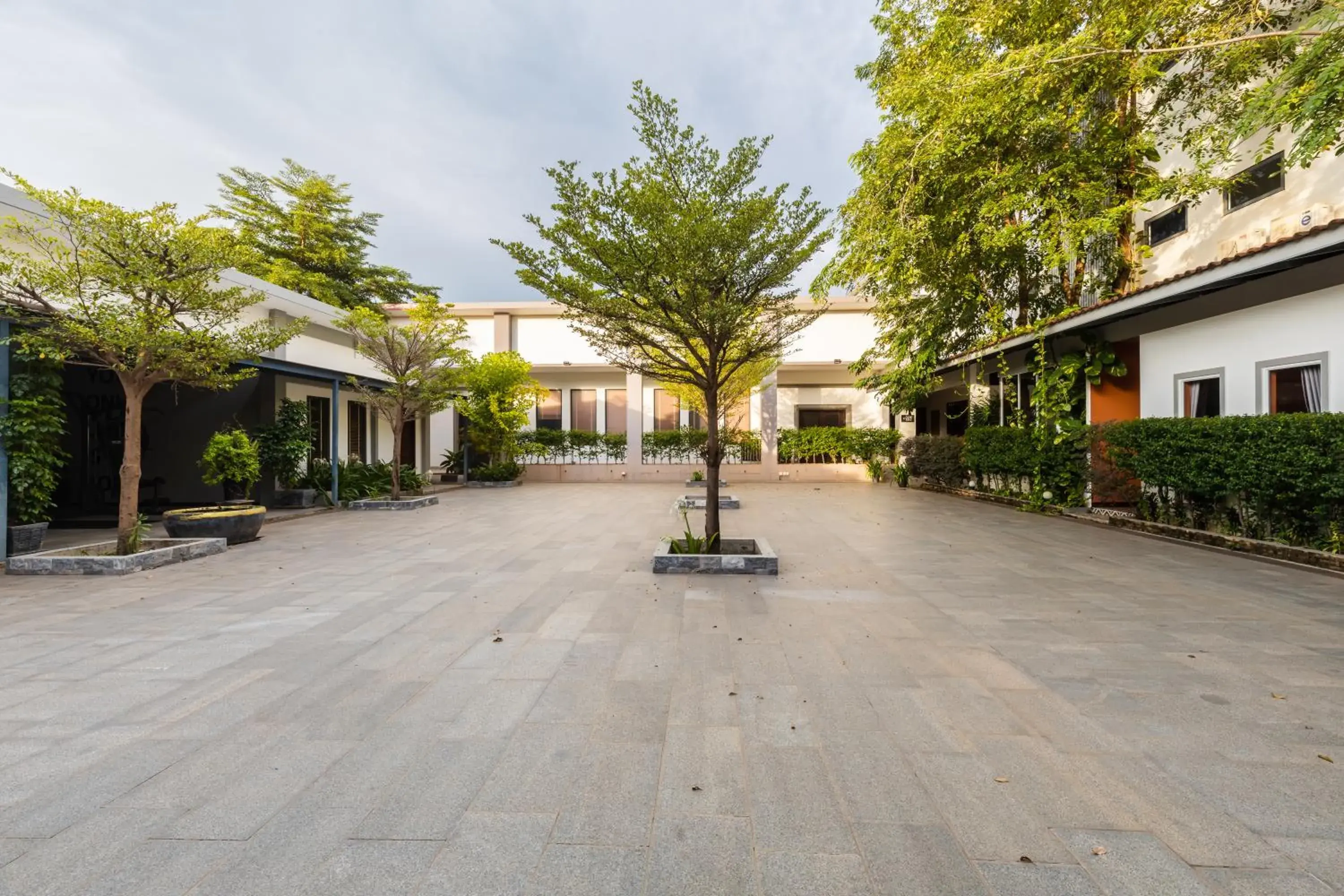 Landmark view in Green Amazon Residence Landmark view in Green Amazon Residence