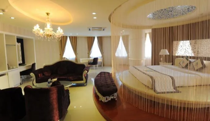 Photo of the whole room, Bed in Viet Uc Hotel