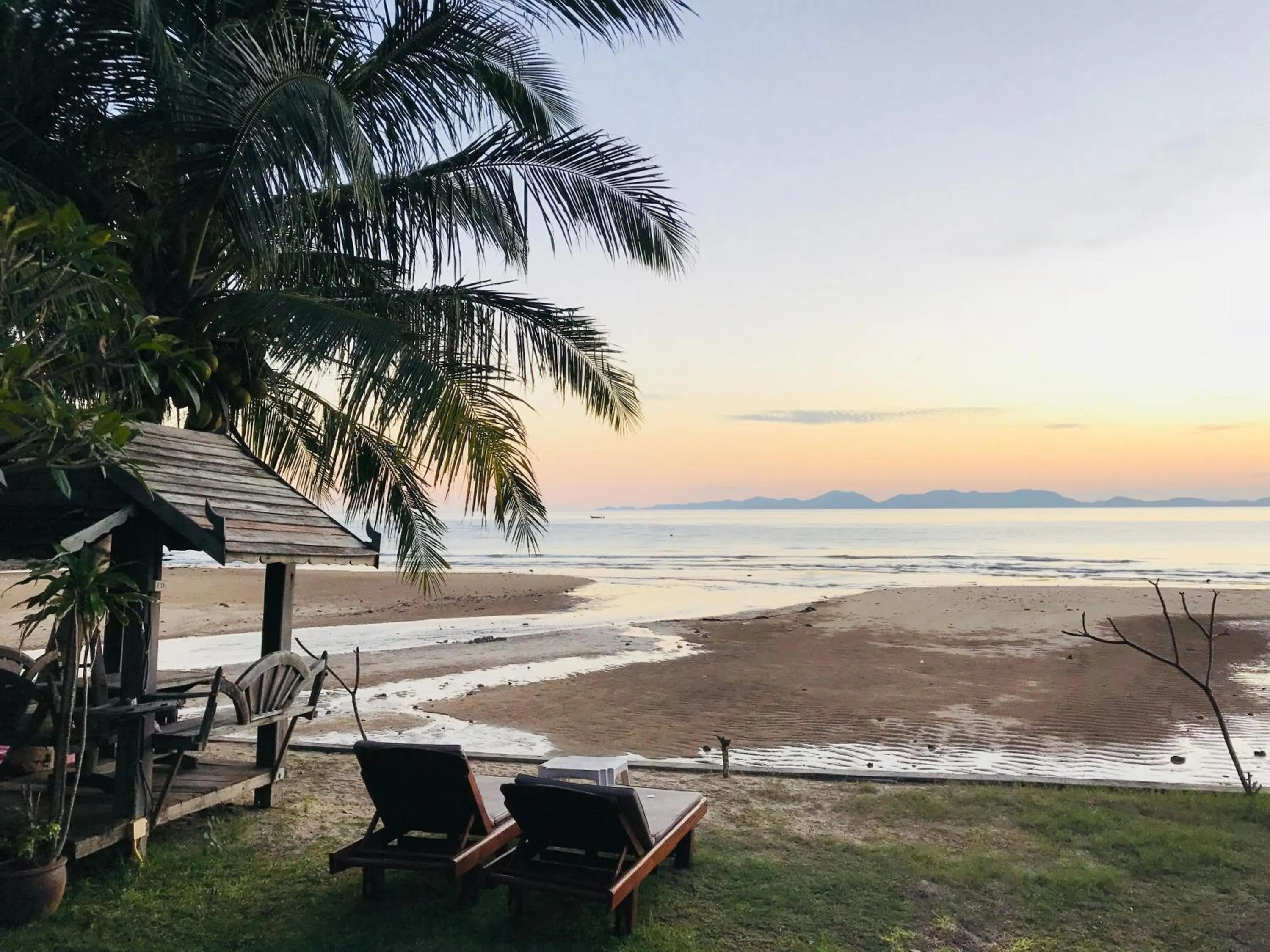 Beach in Koh Kwang Seaview