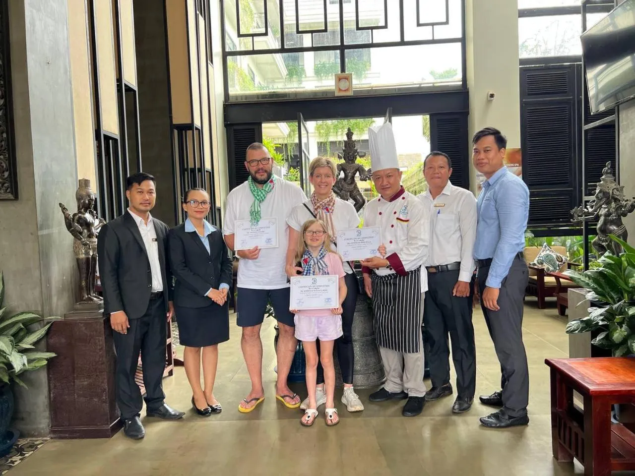 Restaurant/places to eat in Bayon Modern Residence