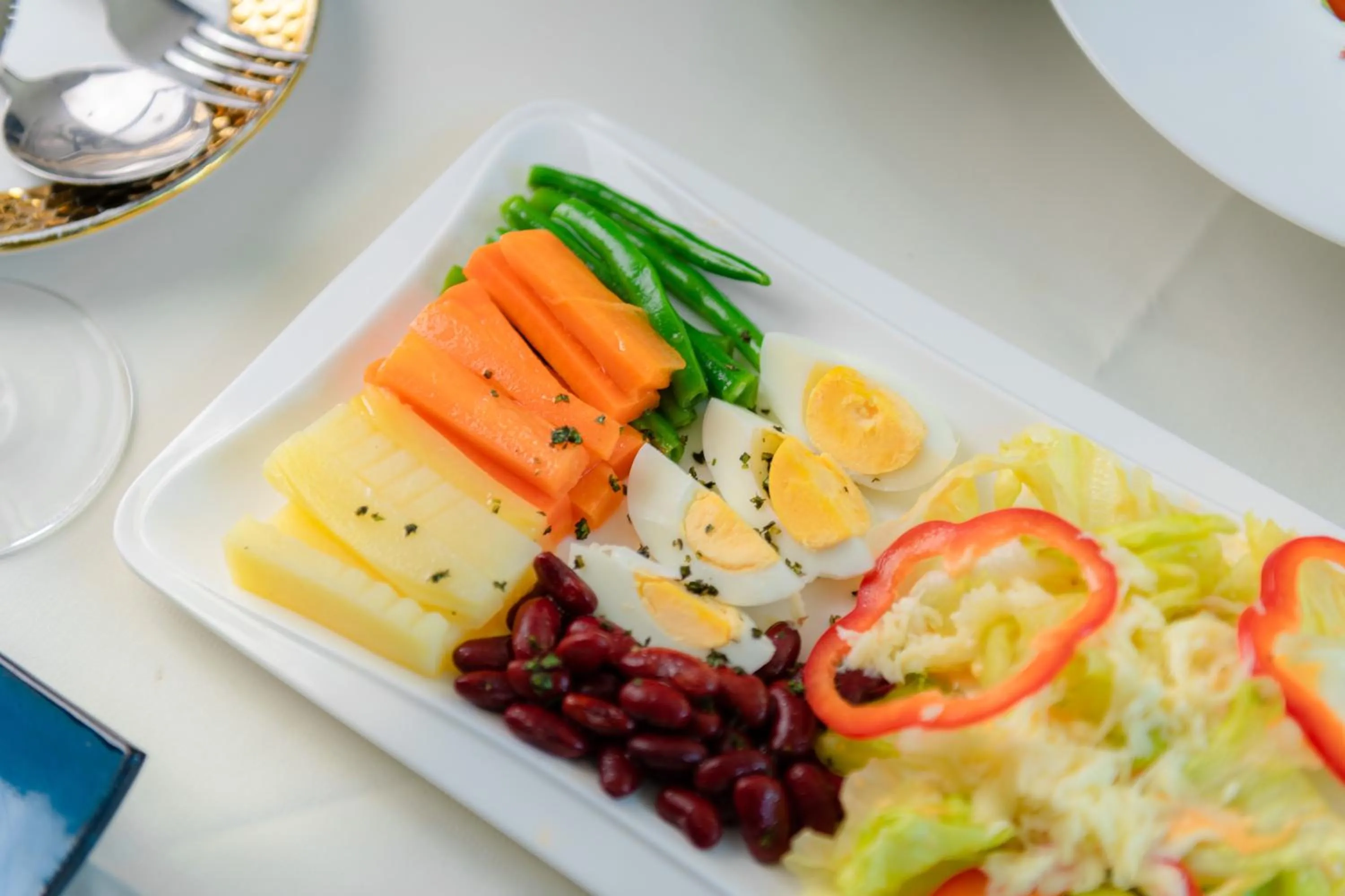 Food and drinks in Bayon Modern Residence