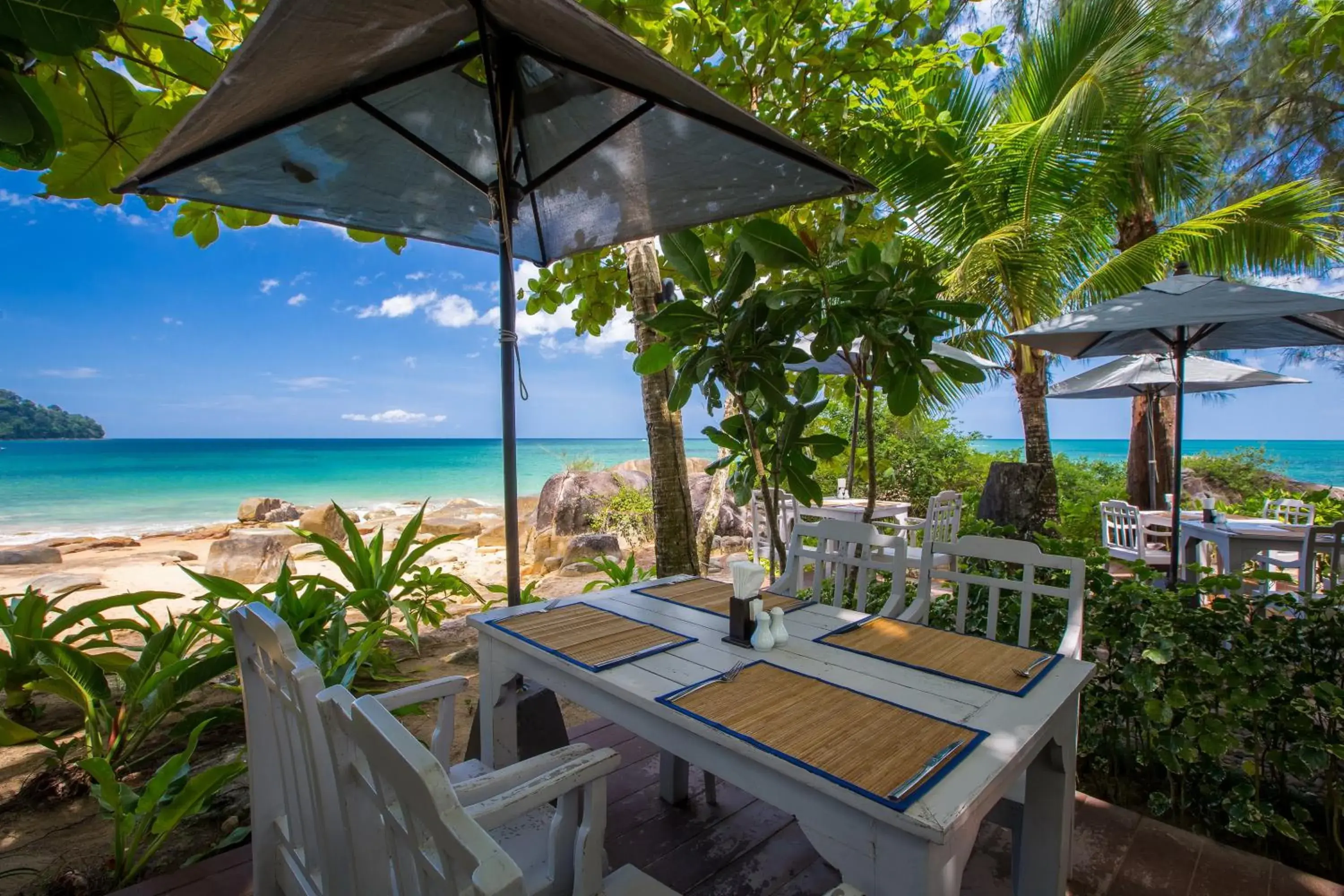 Restaurant/places to eat in Moracea by Khao Lak Resort Restaurant/places to eat in Moracea by Khao Lak Resort