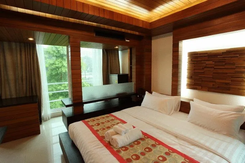 Bed in Baannueng at Aree 5 Hotel