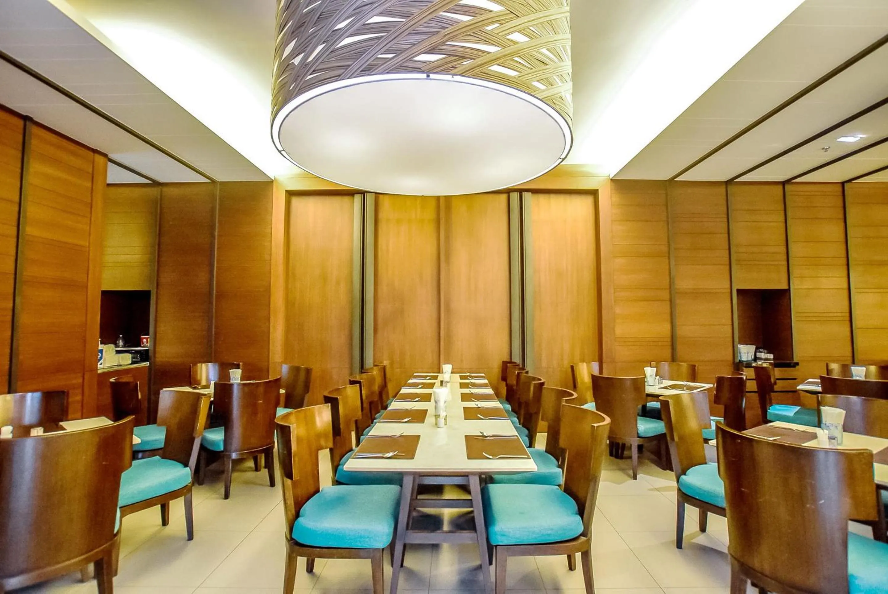 Restaurant/places to eat in Rua Rasada Hotel - The Ideal Venue for Meetings & Events