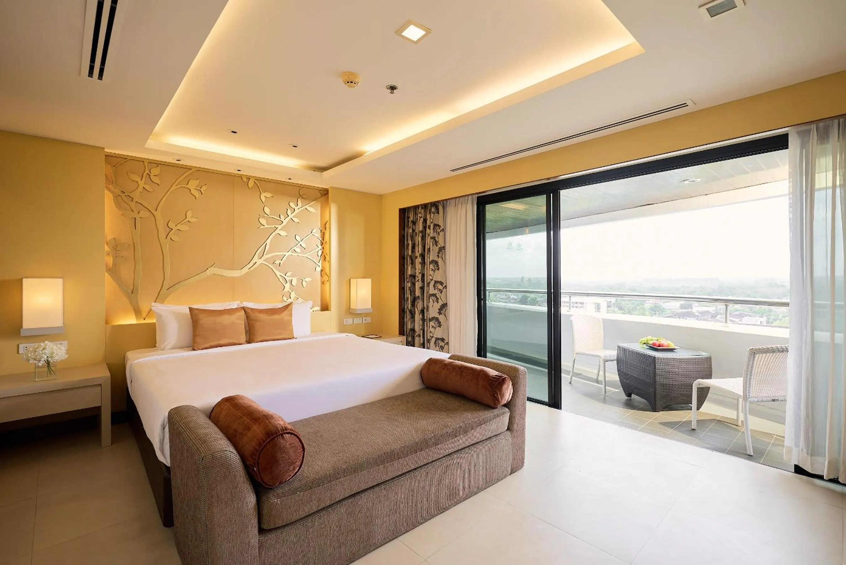 Guests, Bed in Rua Rasada Hotel - The Ideal Venue for Meetings & Events