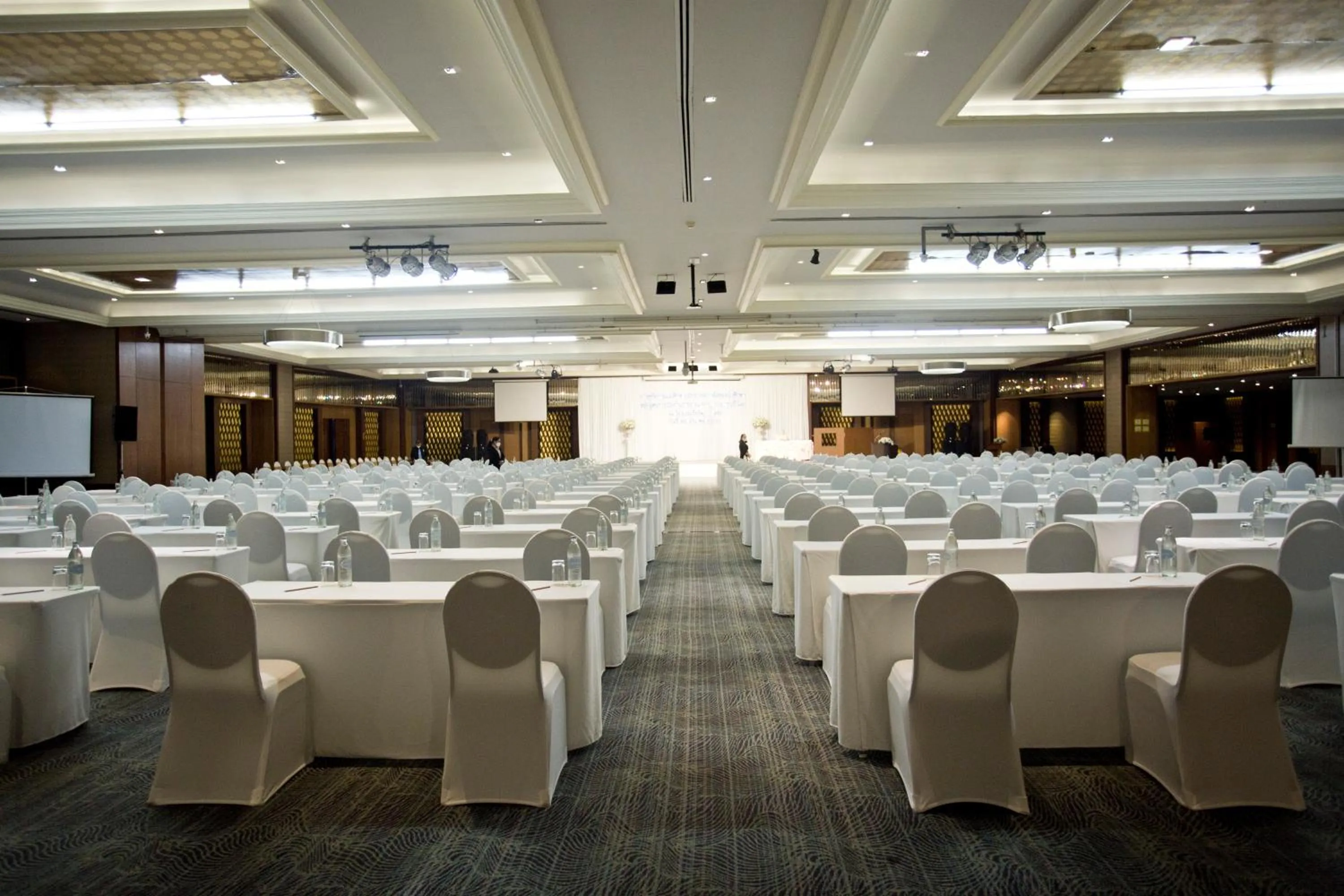Meeting/conference room in Rua Rasada Hotel - The Ideal Venue for Meetings & Events