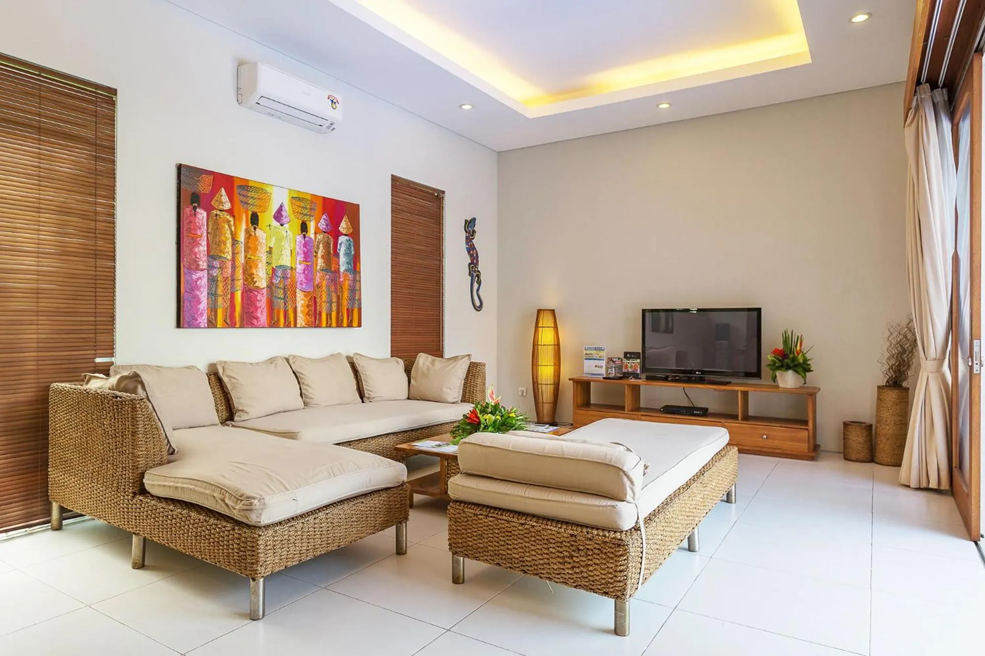 TV and multimedia in Bali Easy Living Canggu