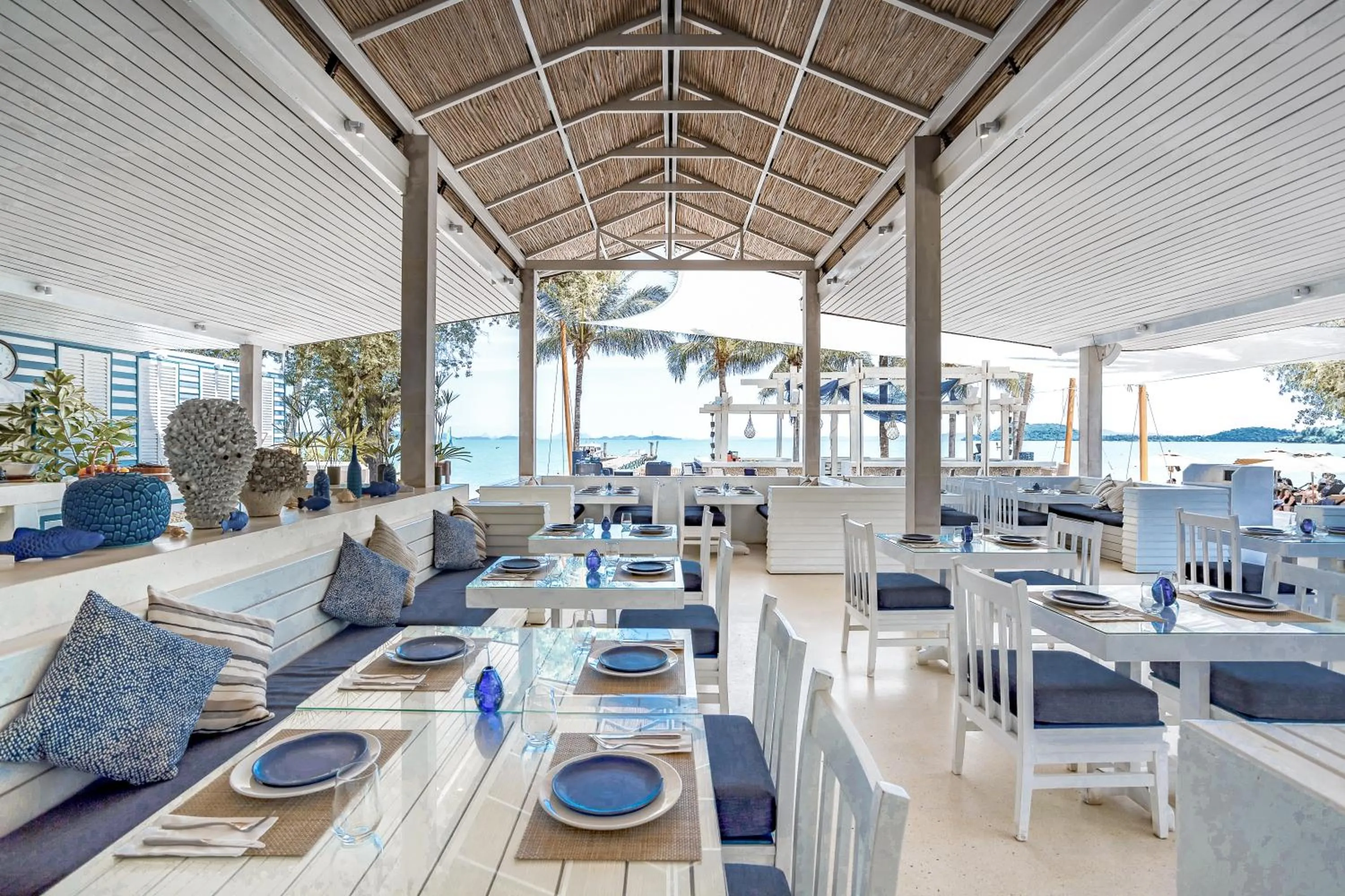 Restaurant/places to eat in Barcelo Coconut Island, Phuket