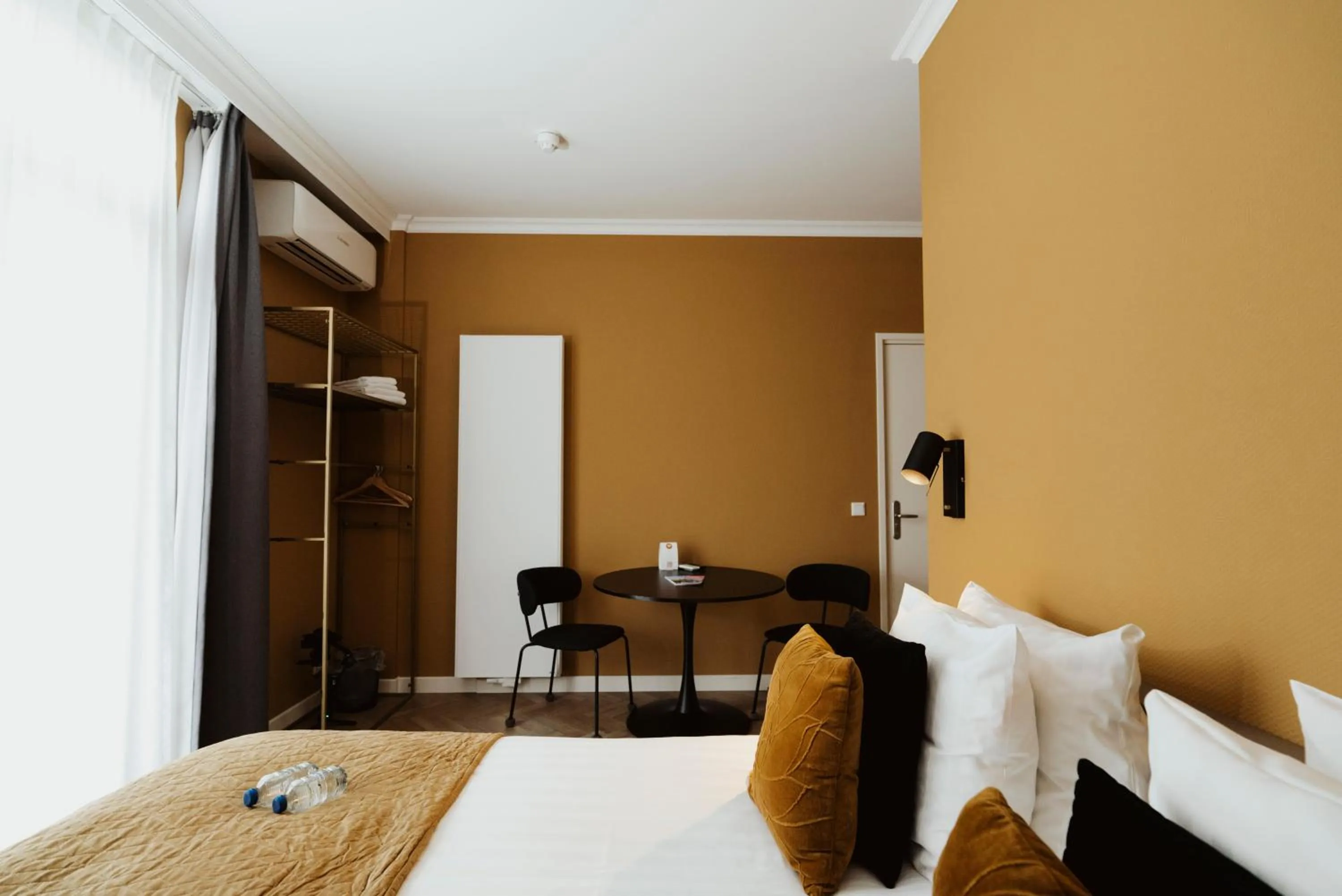 Bedroom, Bed in Hotel Janssen