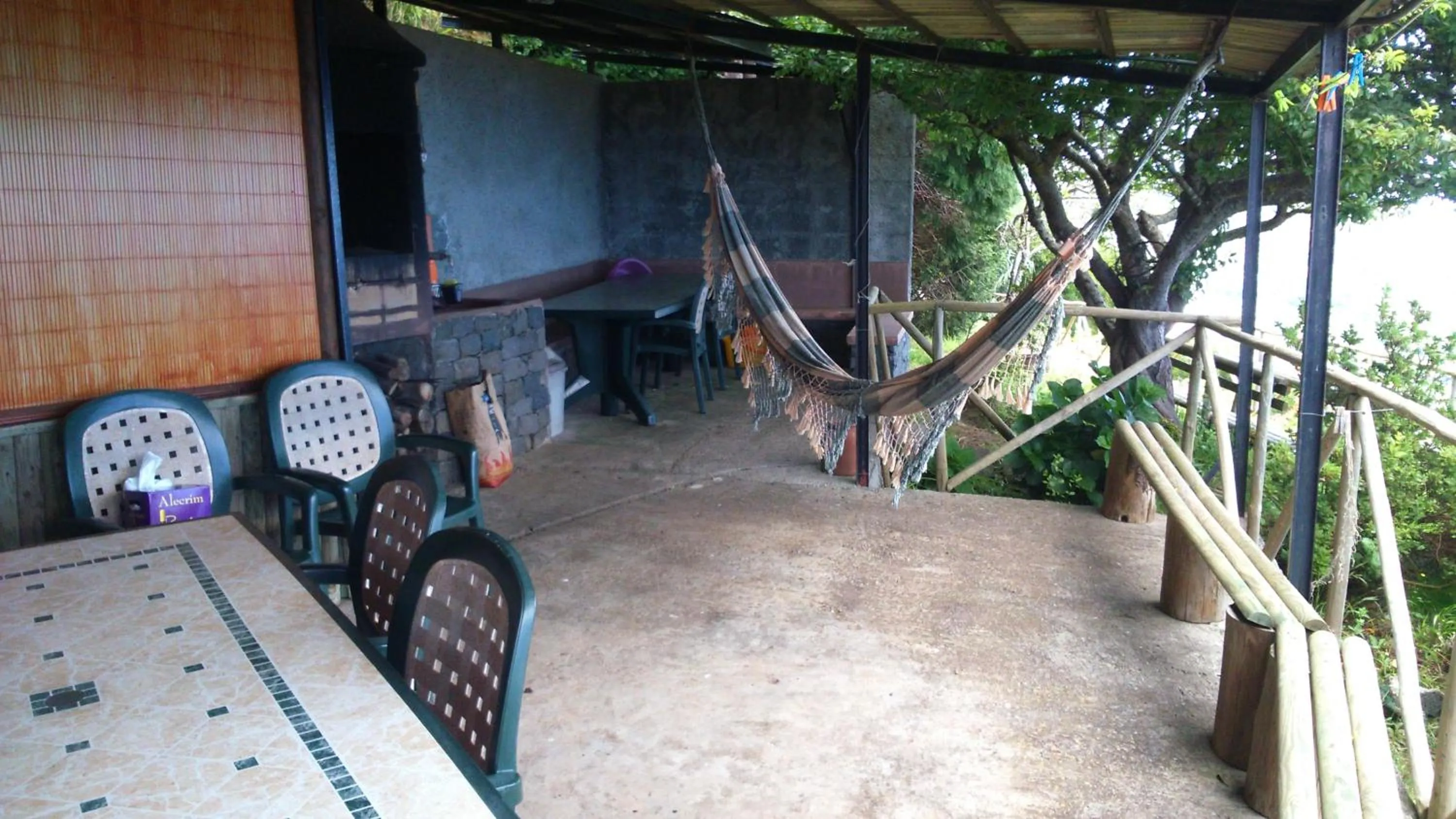 BBQ facilities in Ocean View Cottage