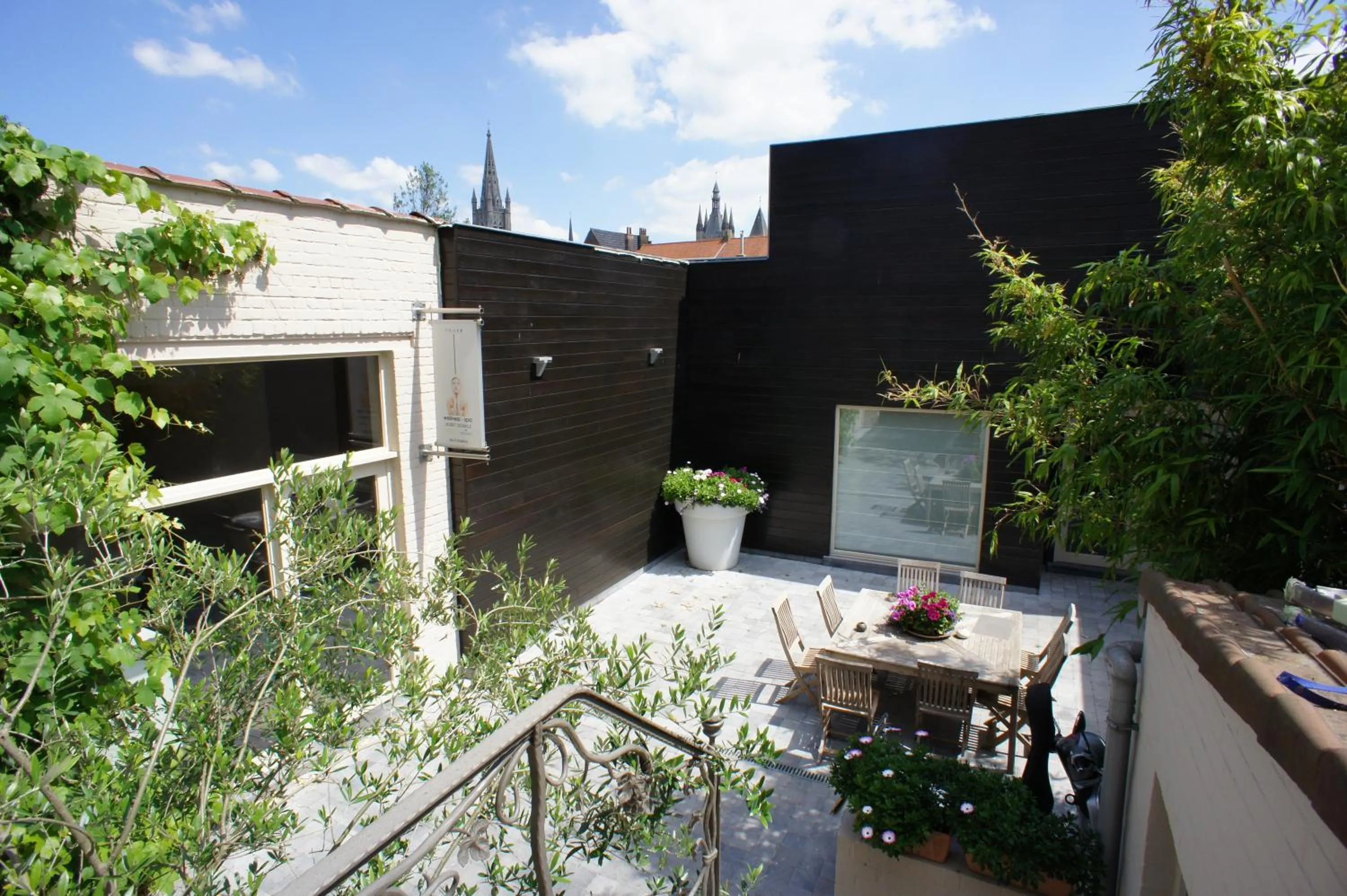 Facade/entrance in B&B Wellness Yoake