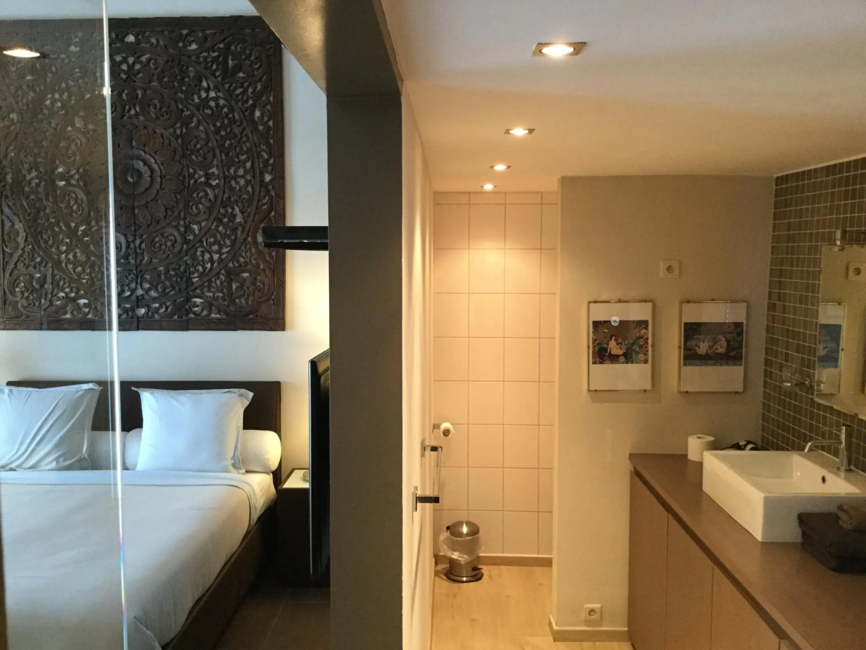 Bathroom, Bed in B&B Wellness Yoake