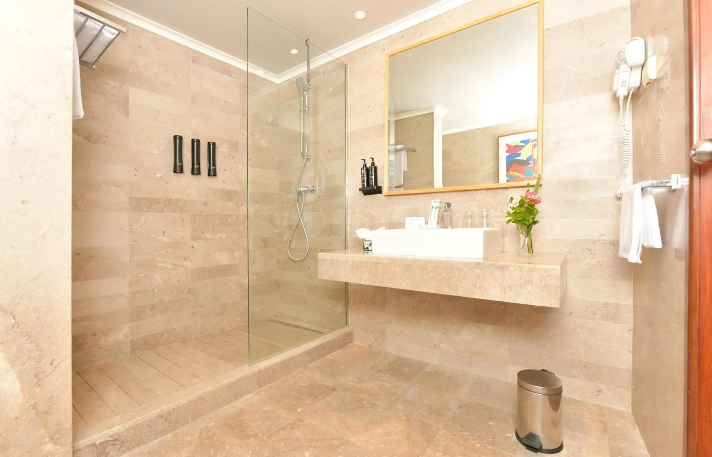 Superior Twin Room with Sea View in Tour Khalef Superior Twin Room with Sea View in Tour Khalef