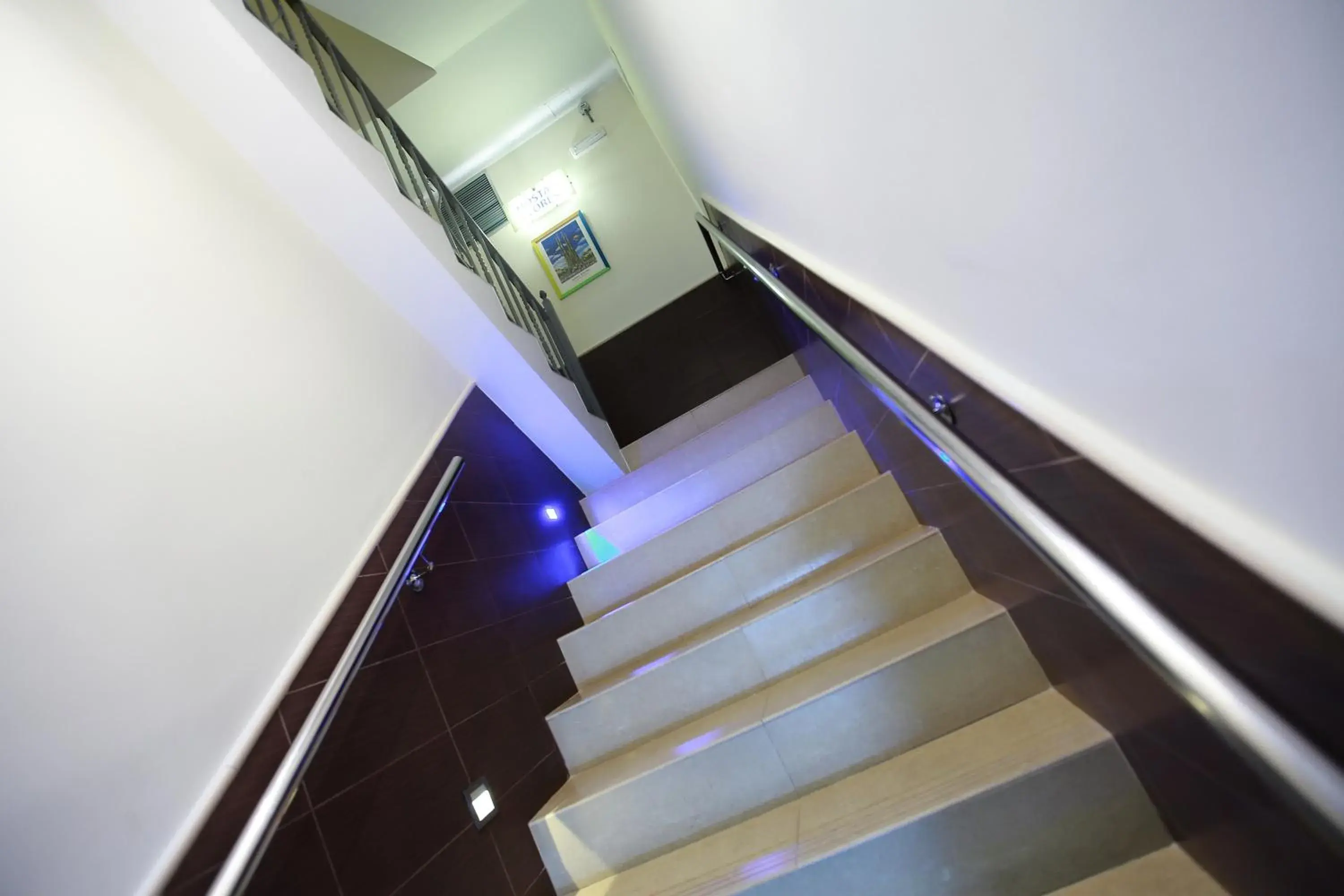 Facade/entrance in Hostal Las Flores Ramblas Facade/entrance in Hostal Las Flores Ramblas